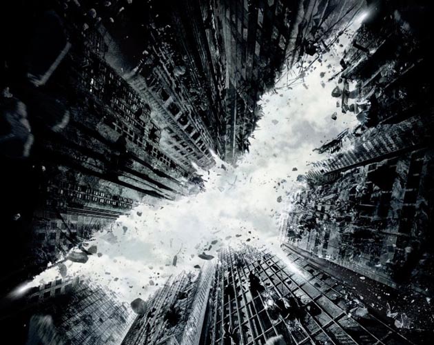 A un año del estreno...el póster de Batman: "The Dark Knight Rises"