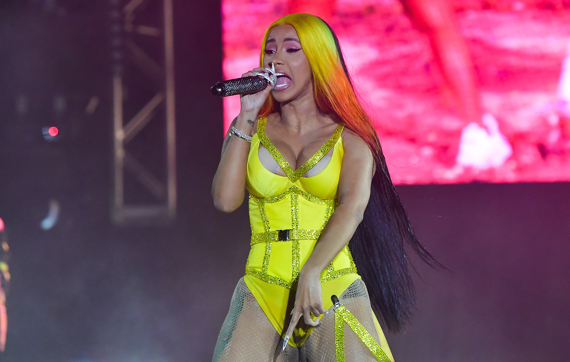 Cardi B Dice Que Se Sinti Extremadamente Suicida Por Los Rumores