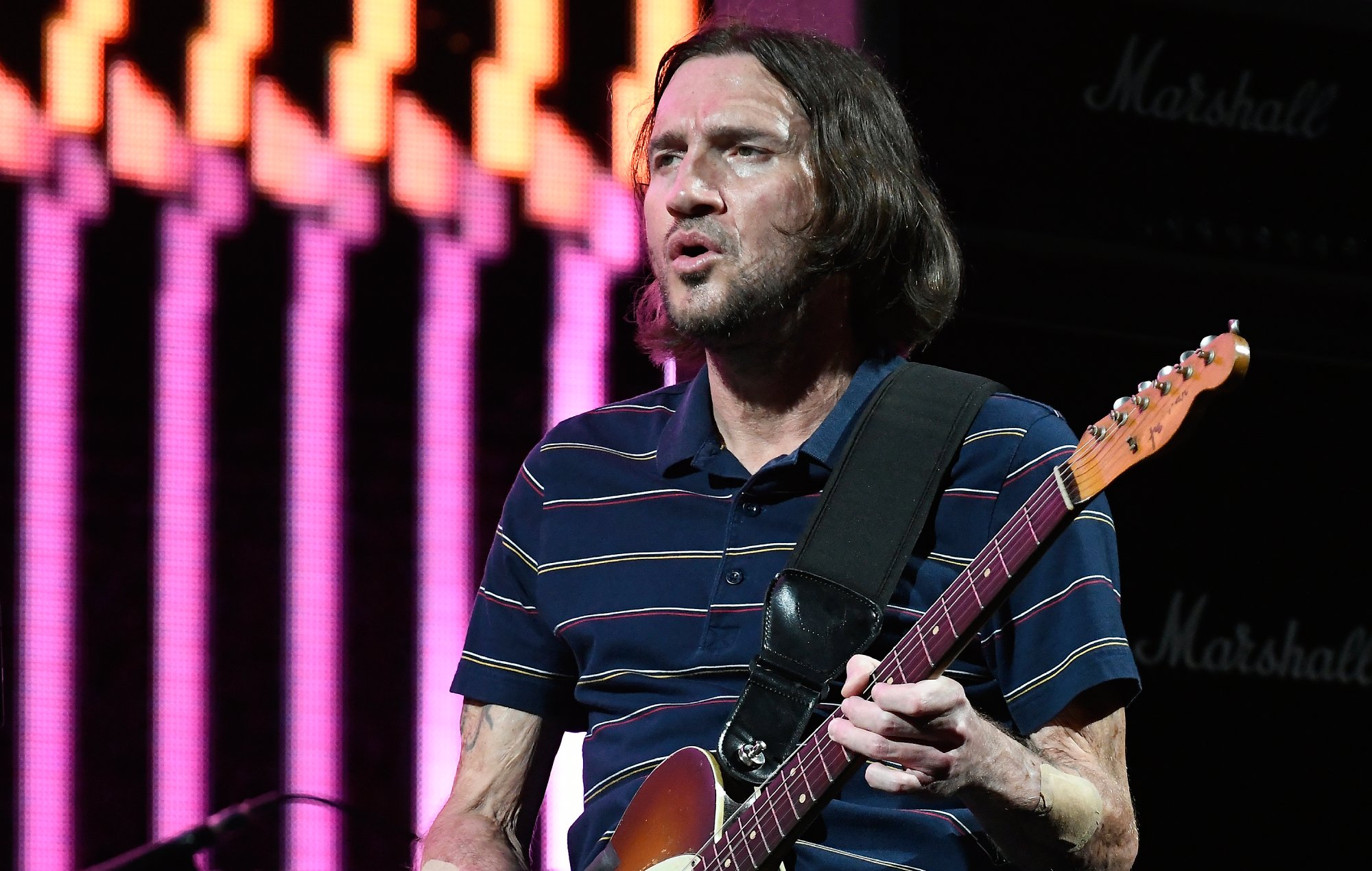 John Frusciante de Red Hot Chili Peppers anuncia su nuevo álbum doble