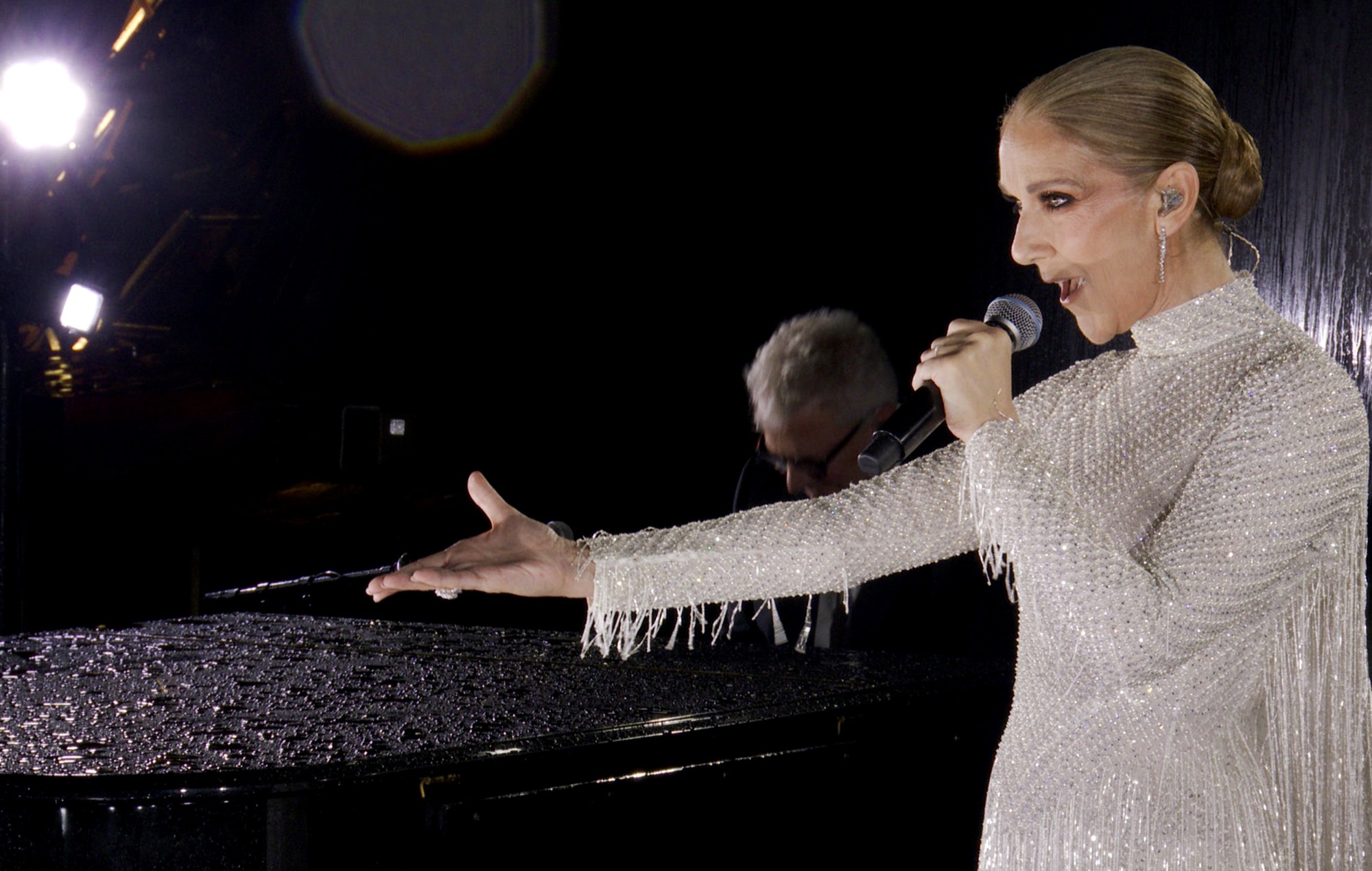 Por Qu Celine Dion Actu Gratis En La Ceremonia De Apertura De Los