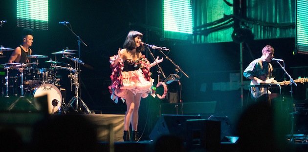 Kimbra. Triángulo de Amor Bizarro.