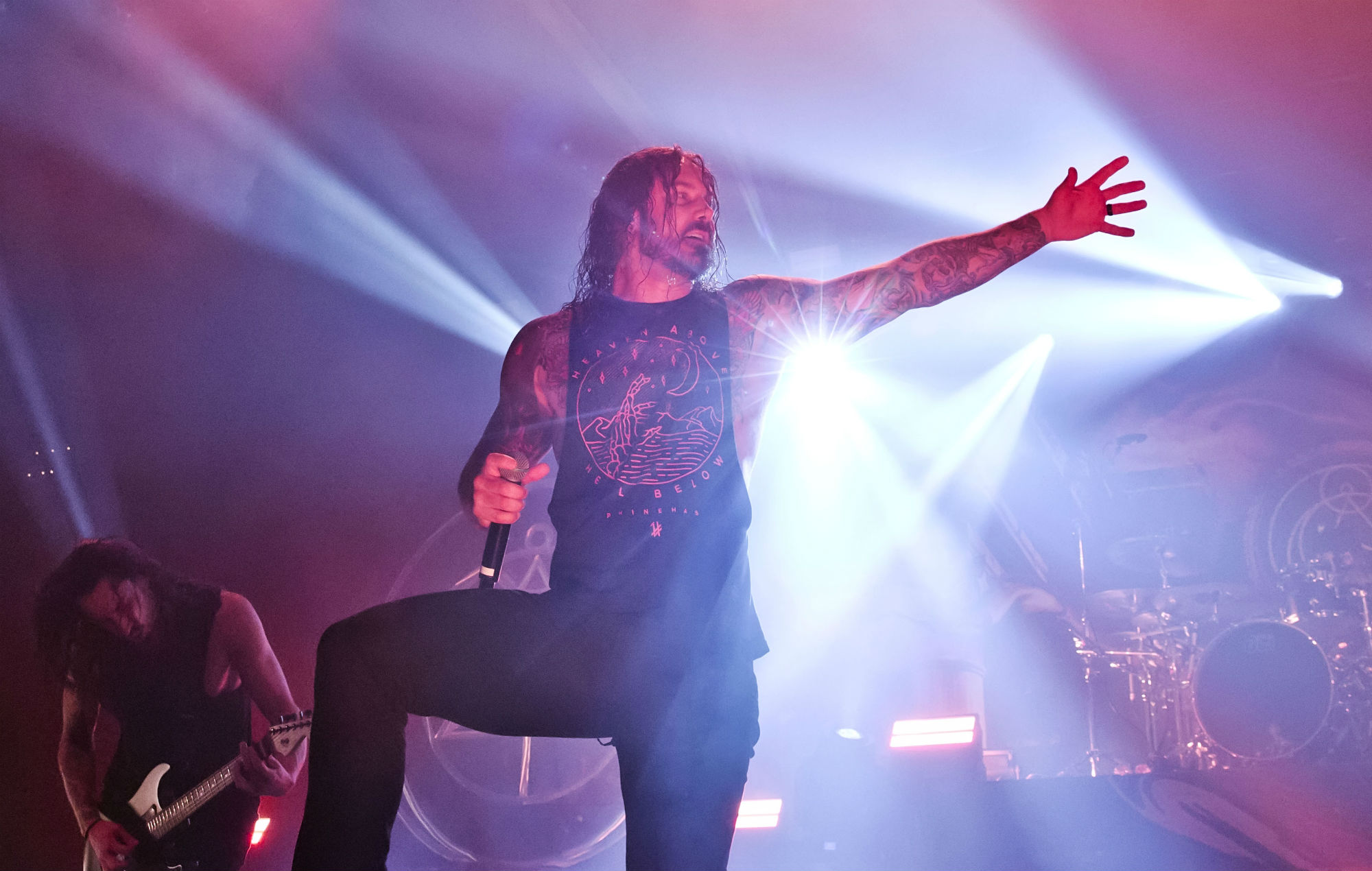 Mientras yacía moribundo, Tim Lambesis fue hospitalizado con quemaduras en el 25% de su cuerpo.