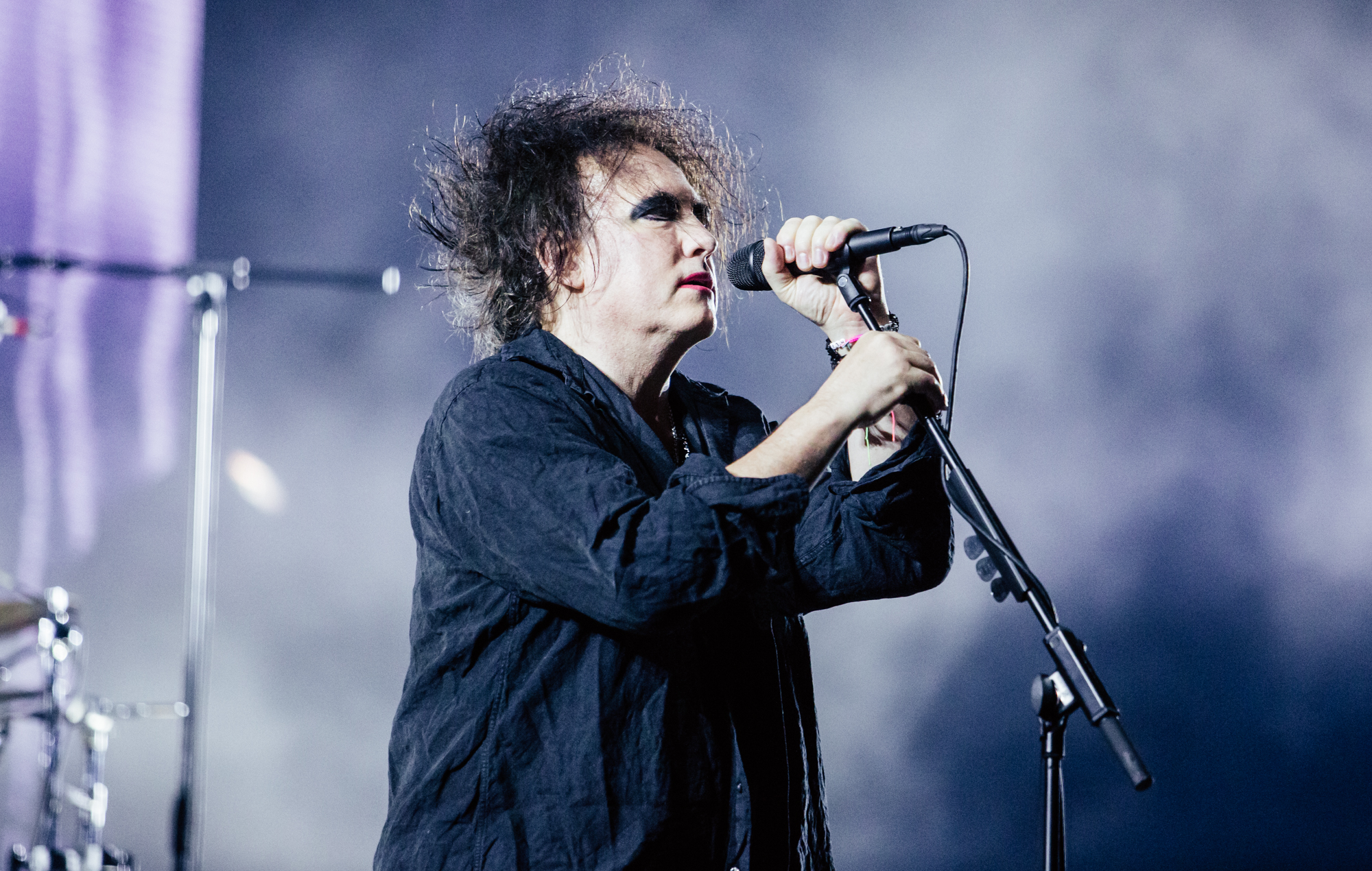 Robert Smith, de The Cure, vende obras de arte especiales con fines benéficos