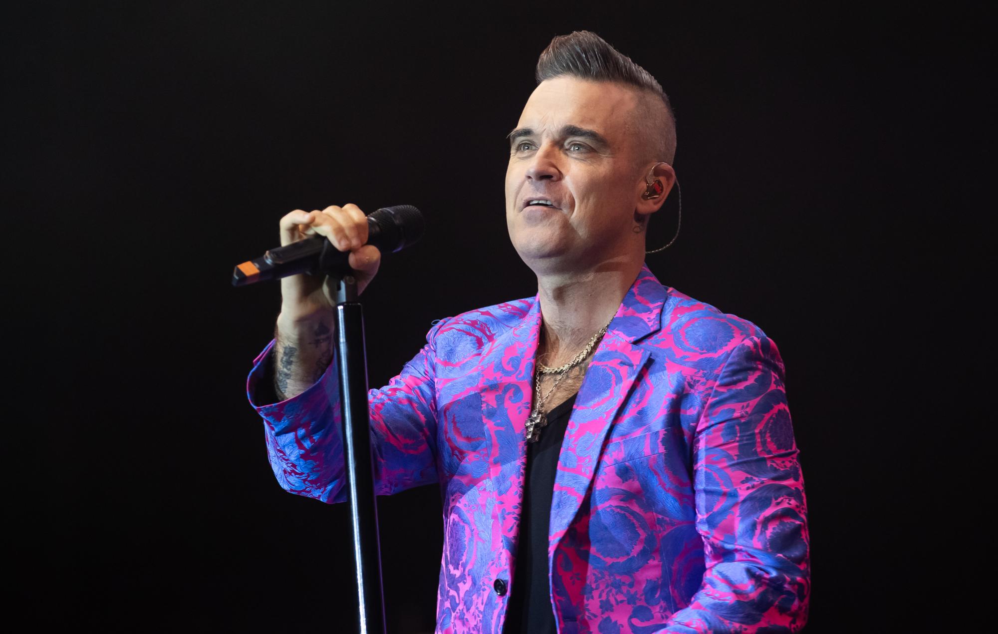 El biopic de Robbie Williams 'Better Man' dará a sus canciones el tratamiento de 'Rocketman'