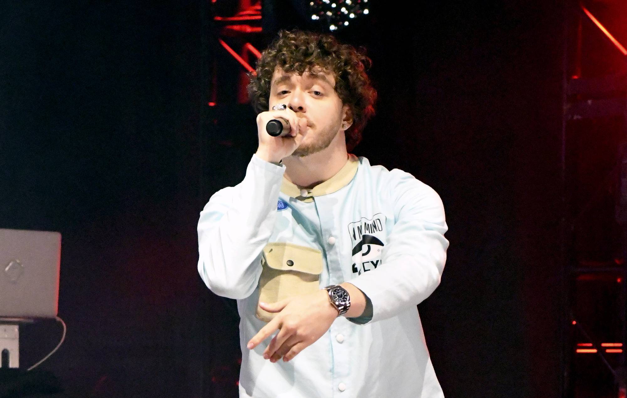 Jack Harlow emite un comunicado después de que su DJ sea acusado de asesinato