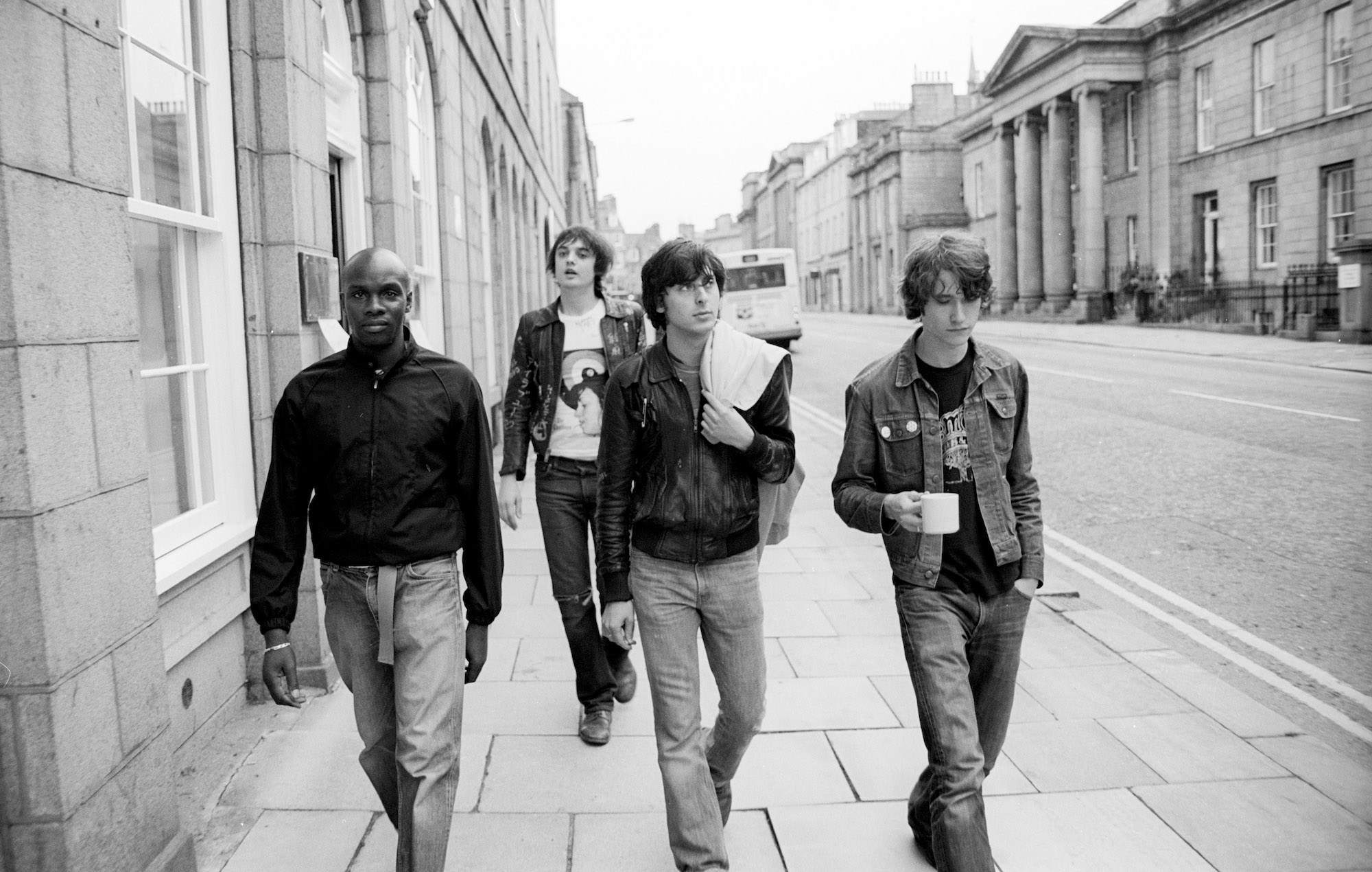 El fotógrafo de The Libertines, Roger Sargent, anuncia una nueva exposición virtual