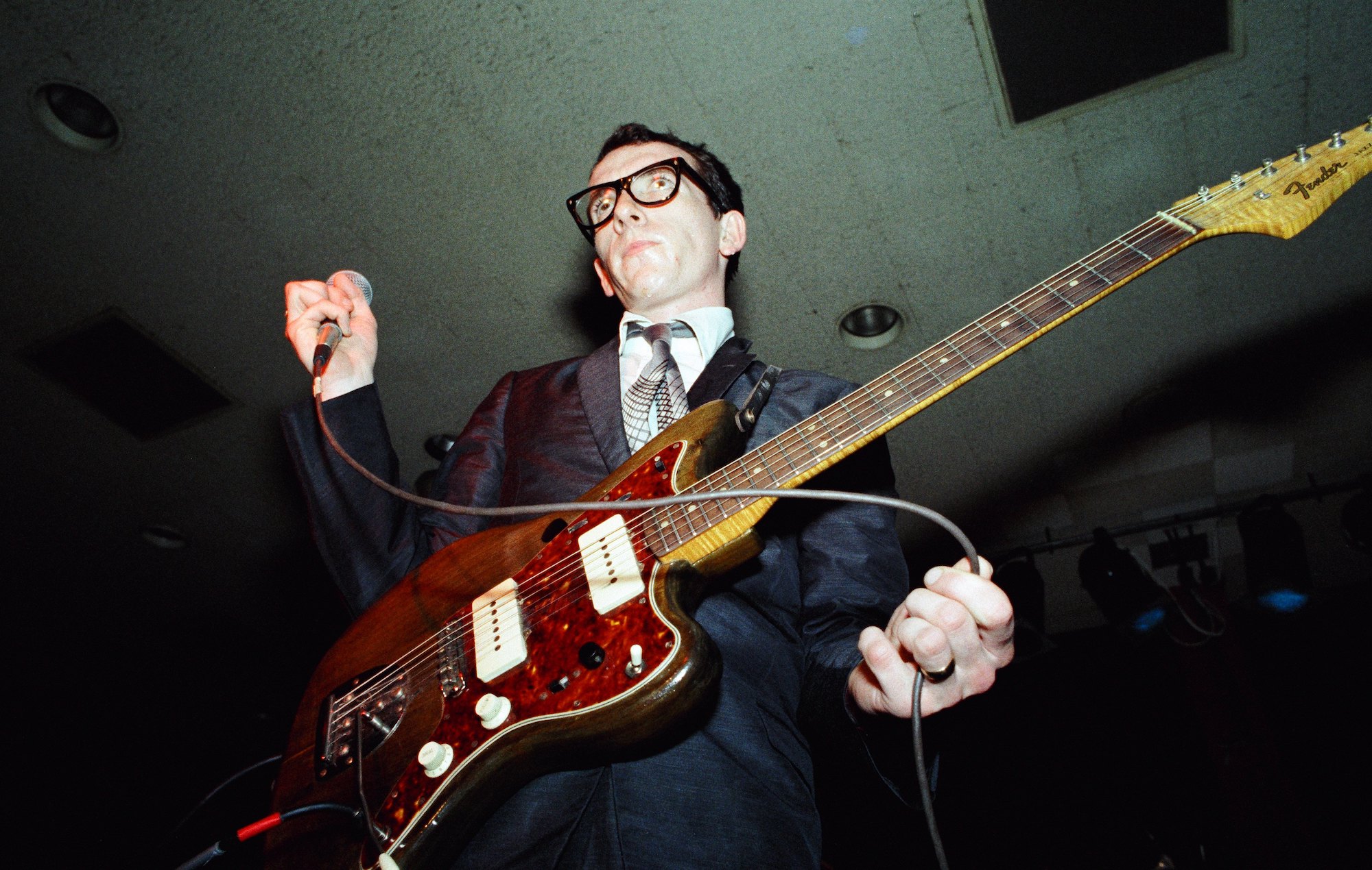 Elvis Costello anuncia la reimaginación en español del álbum de 1978 'This  Year's Model' | Cultture