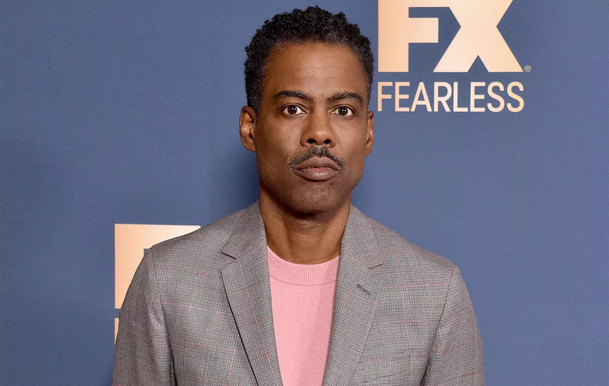 Chris Rock insta a la gente a vacunarse tras ser diagnosticado de COVID-19