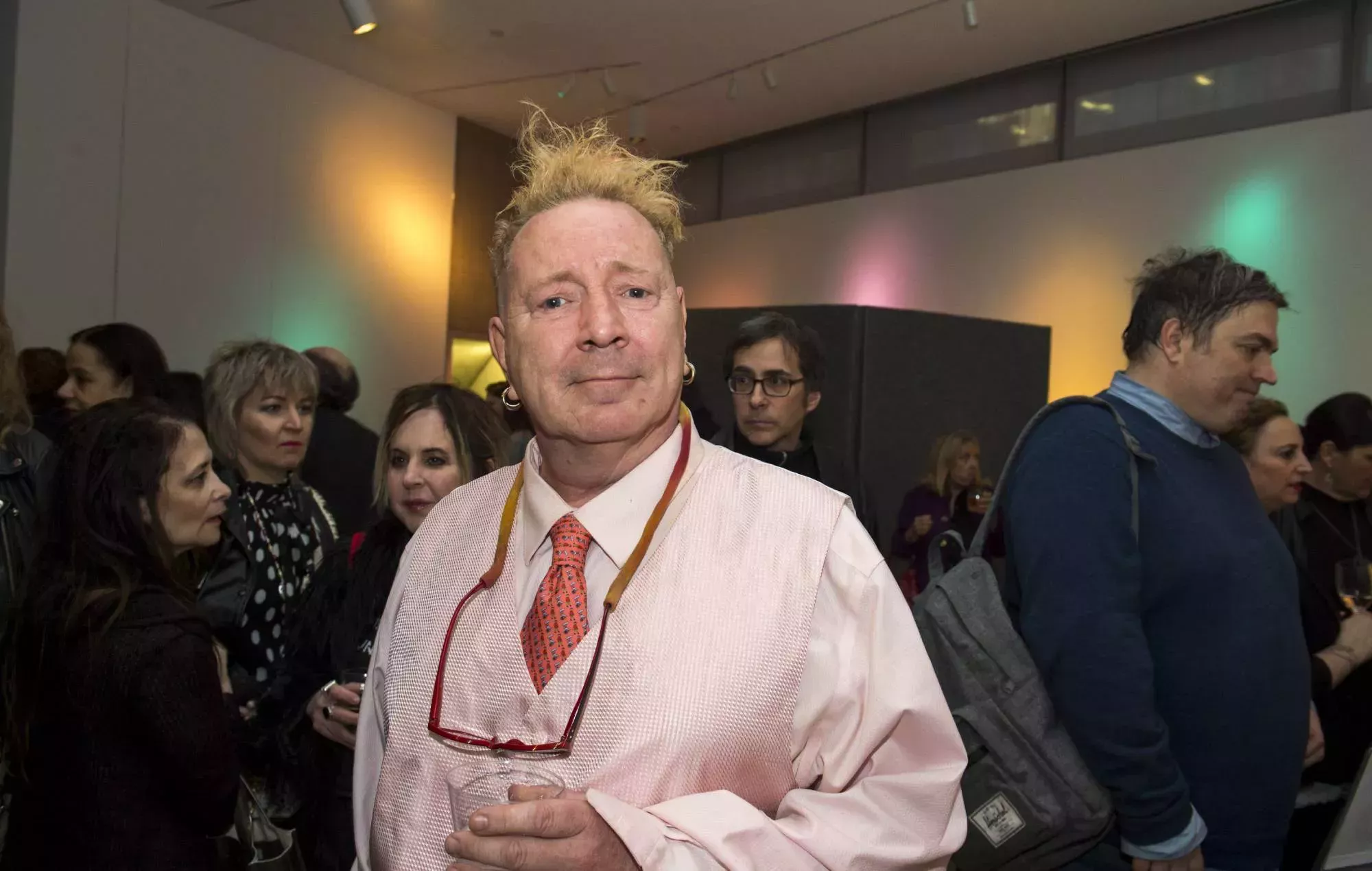 John Lydon dice que su experiencia con la popularidad de los Sex Pistols fue 