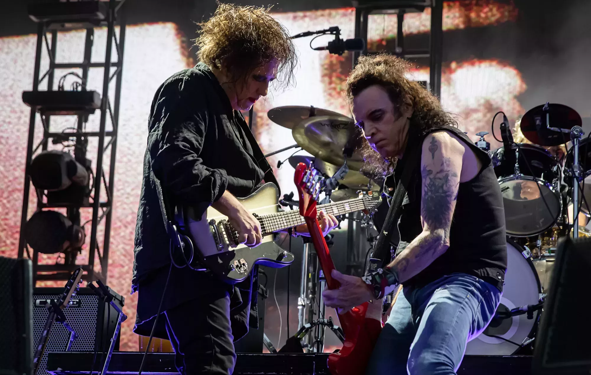 Simon Gallup confirma que ha vuelto a unirse a The Cure