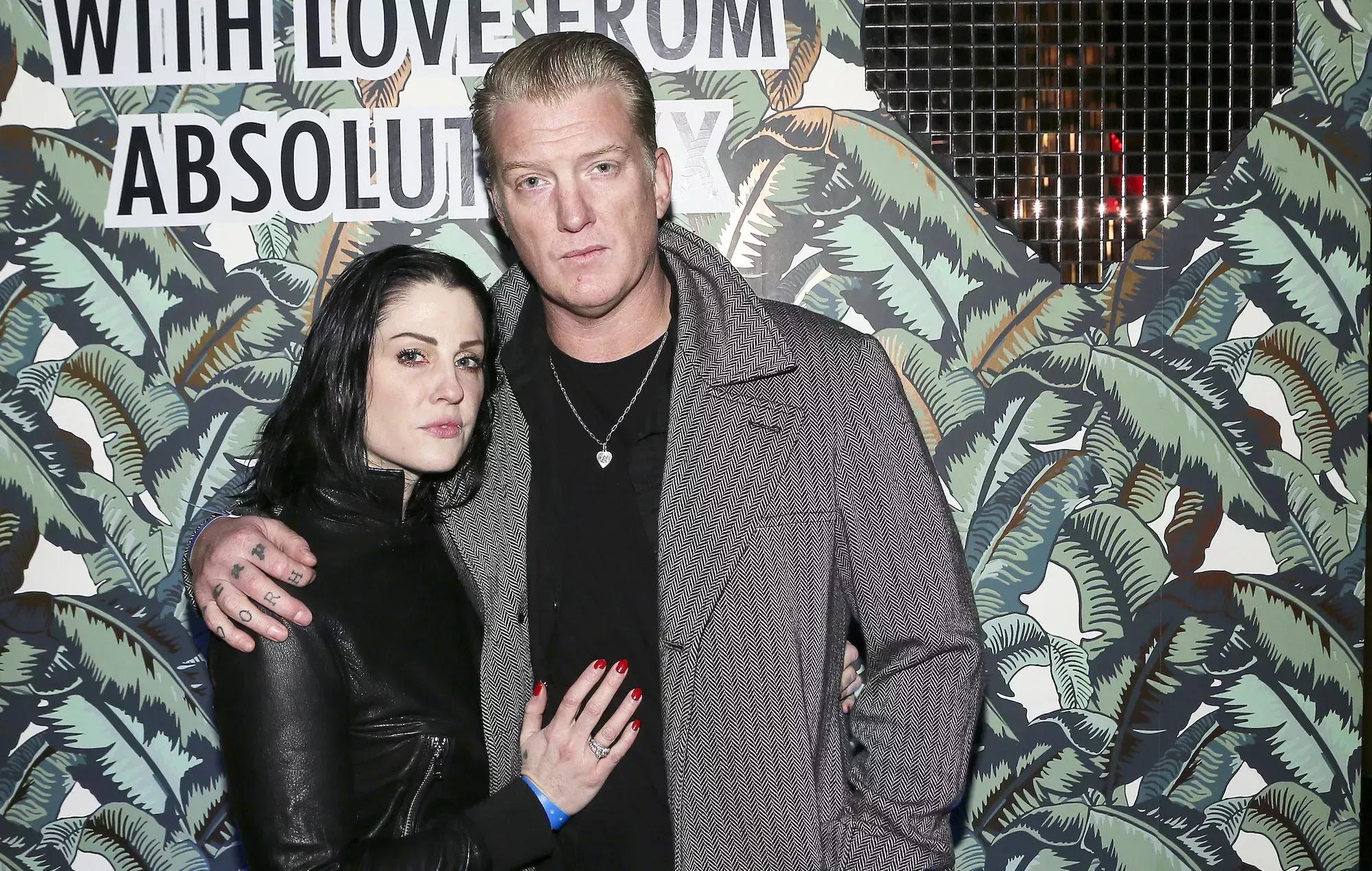 Brody Dalle condenado por desacato en la batalla por la custodia con Josh Homme