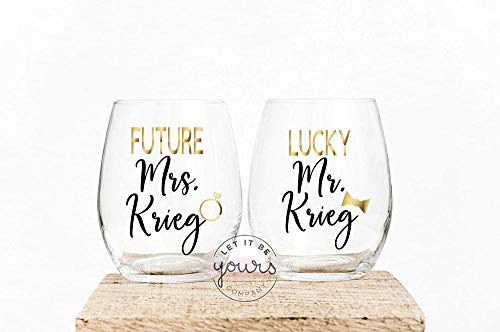 Future Mrs Lucky Mister Copas de vino / té Regalo de compromiso Regalo de despedida de soltera Future Mrs Copas de vino / té Banquete de boda Copas de vino / té Bride to Be Gift Juego de vasos