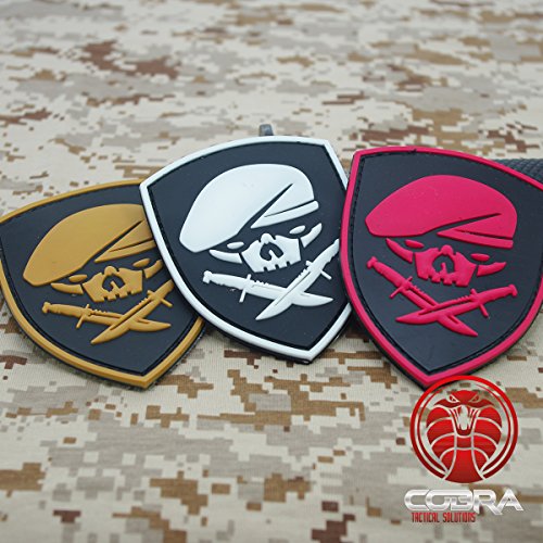 Cobra Tactical Solutions SAS Beret Skull Parche PVC Táctico Moral Militar con Cinta adherente de Airsoft Paintball para Ropa de Mochila táctica