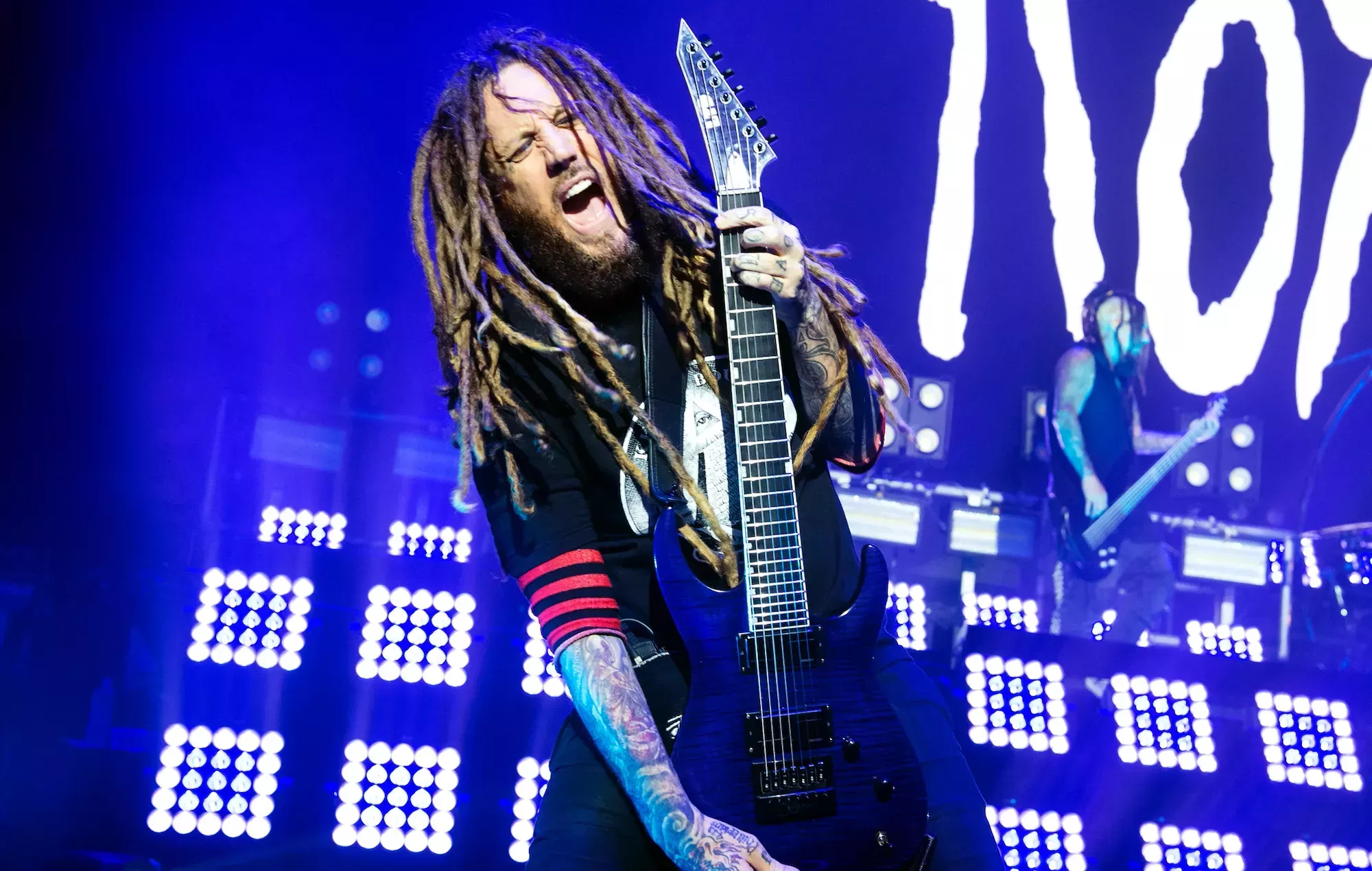 Brian 'Head' Welsh, de Korn, aclara su postura sobre la religión: 