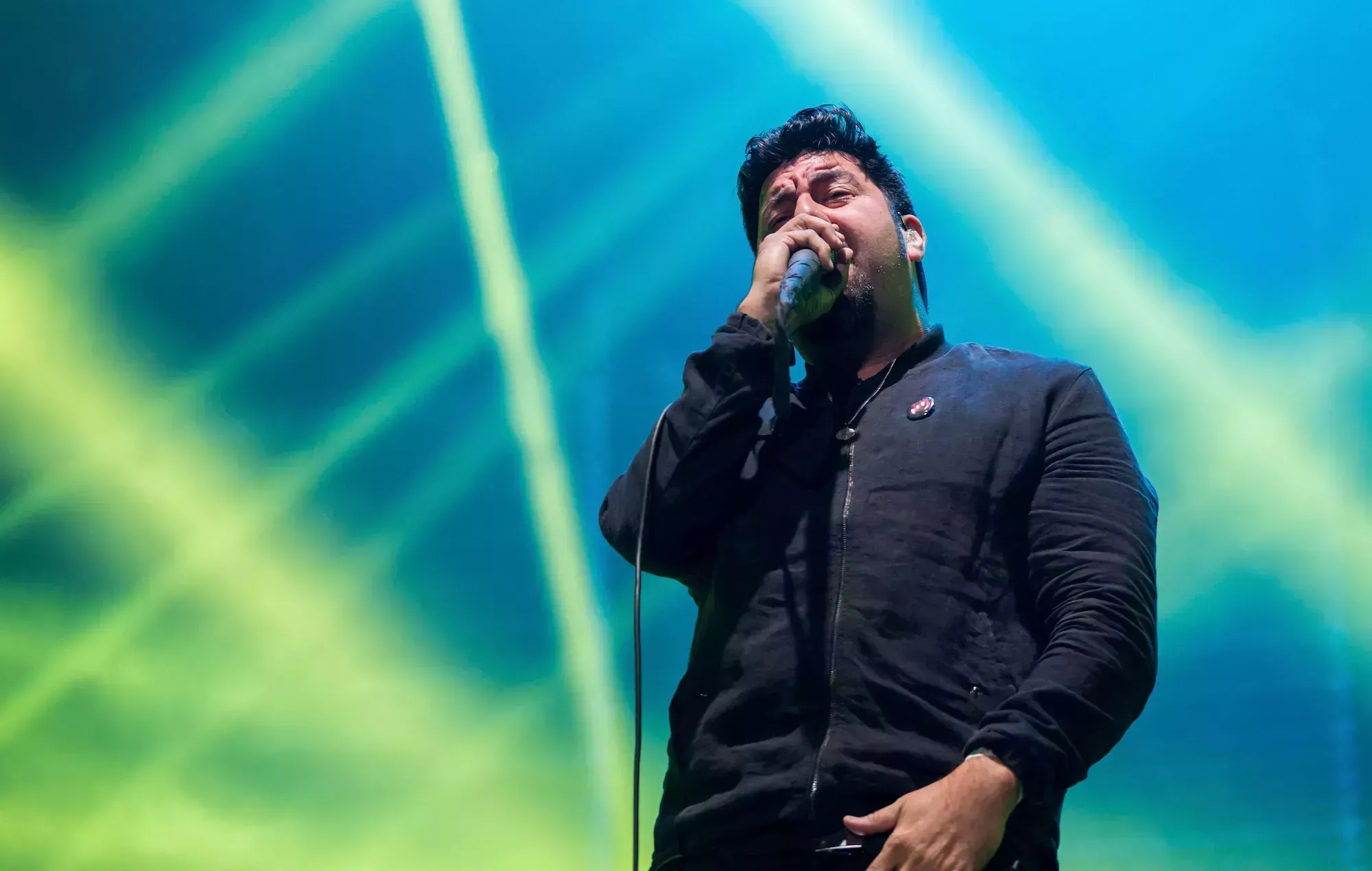 Deftones estrena nueva formación en la primera noche de su esperada gira con Gojira