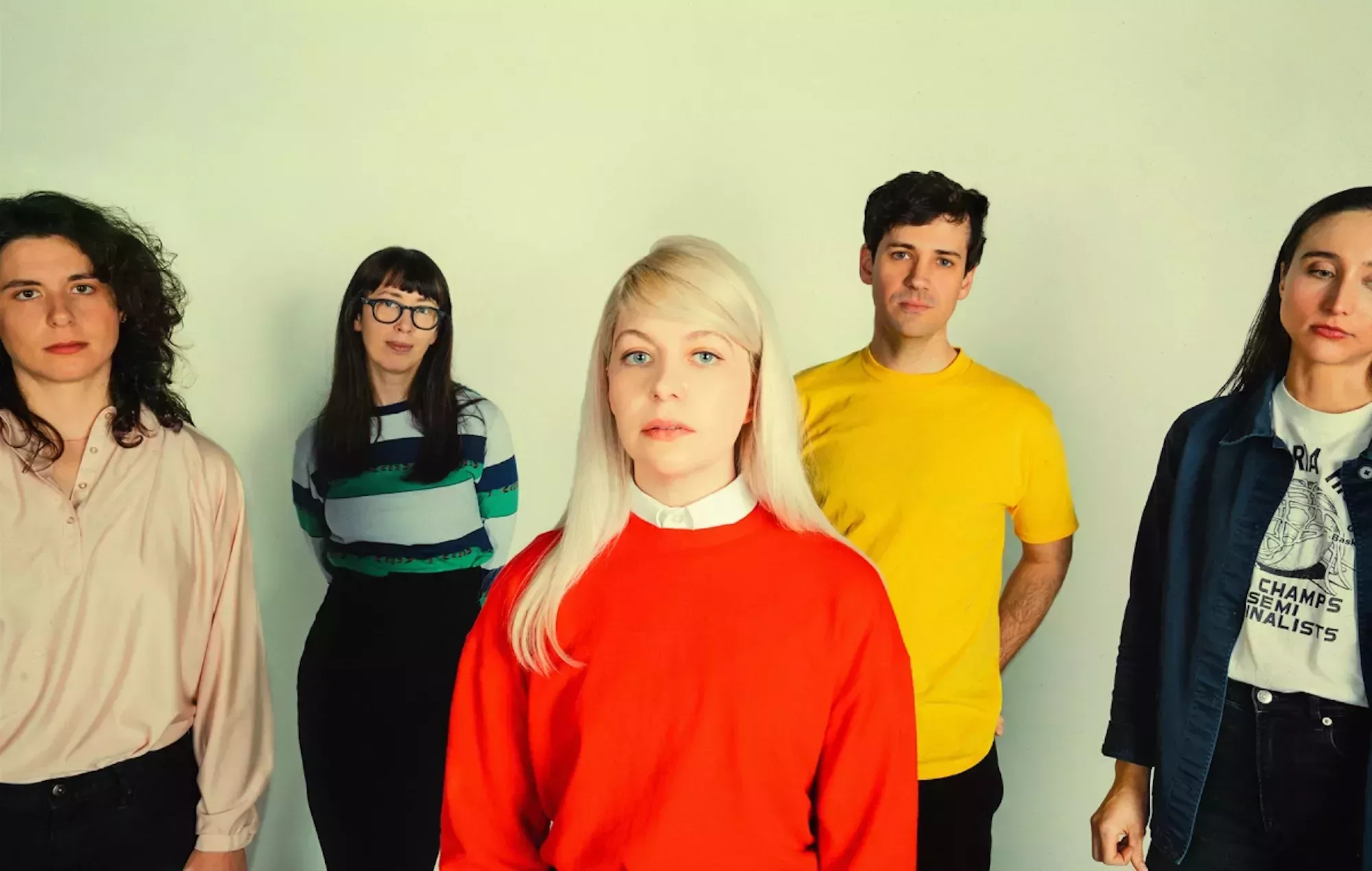 Alvvays anuncia su tercer álbum 'Blue Rev' y comparte su nuevo single 'Pharmacist'