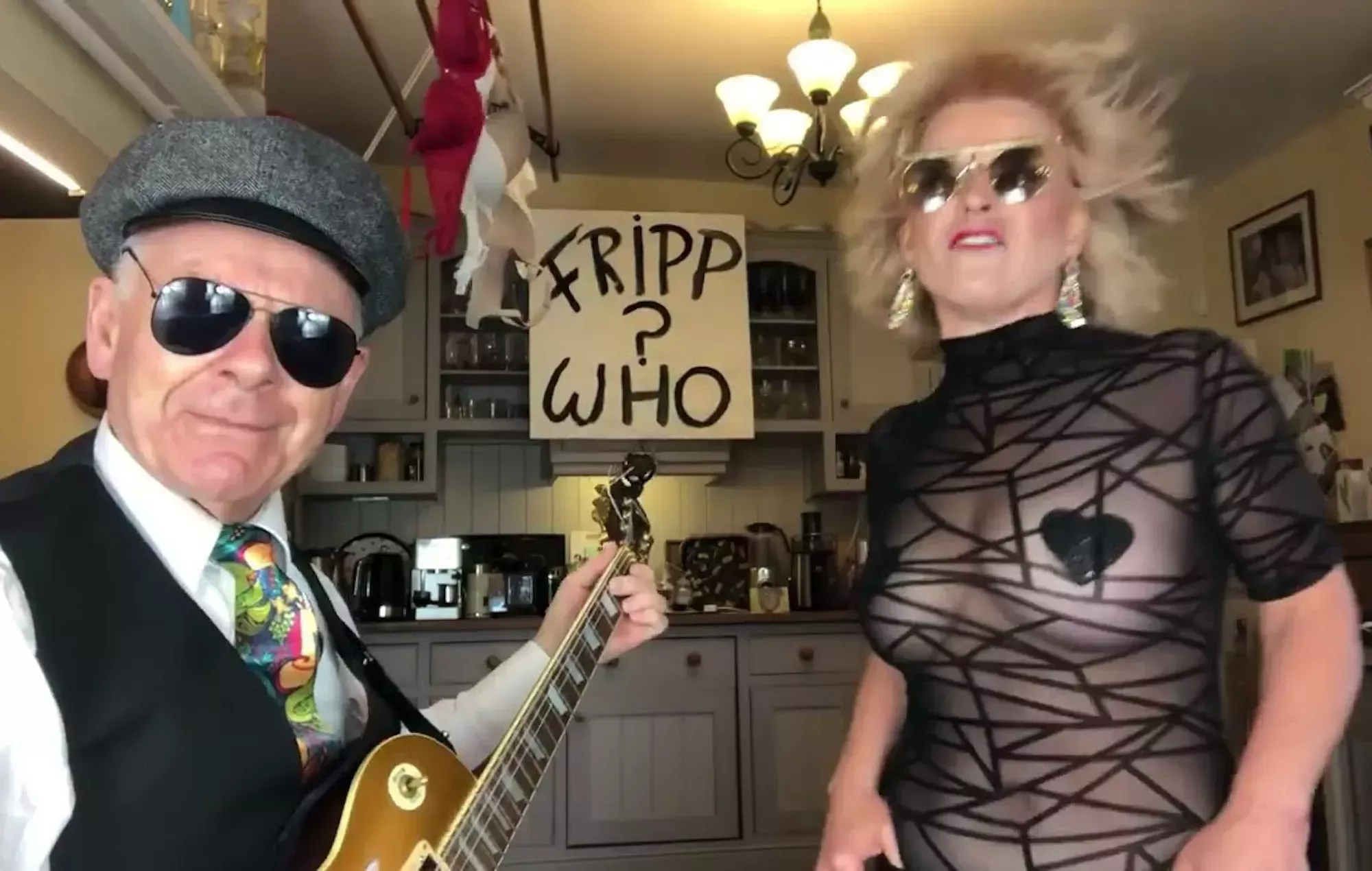 Toyah Willcox y Robert Fripp comparten una recopilación de bloopers de 'Sunday Lunch'