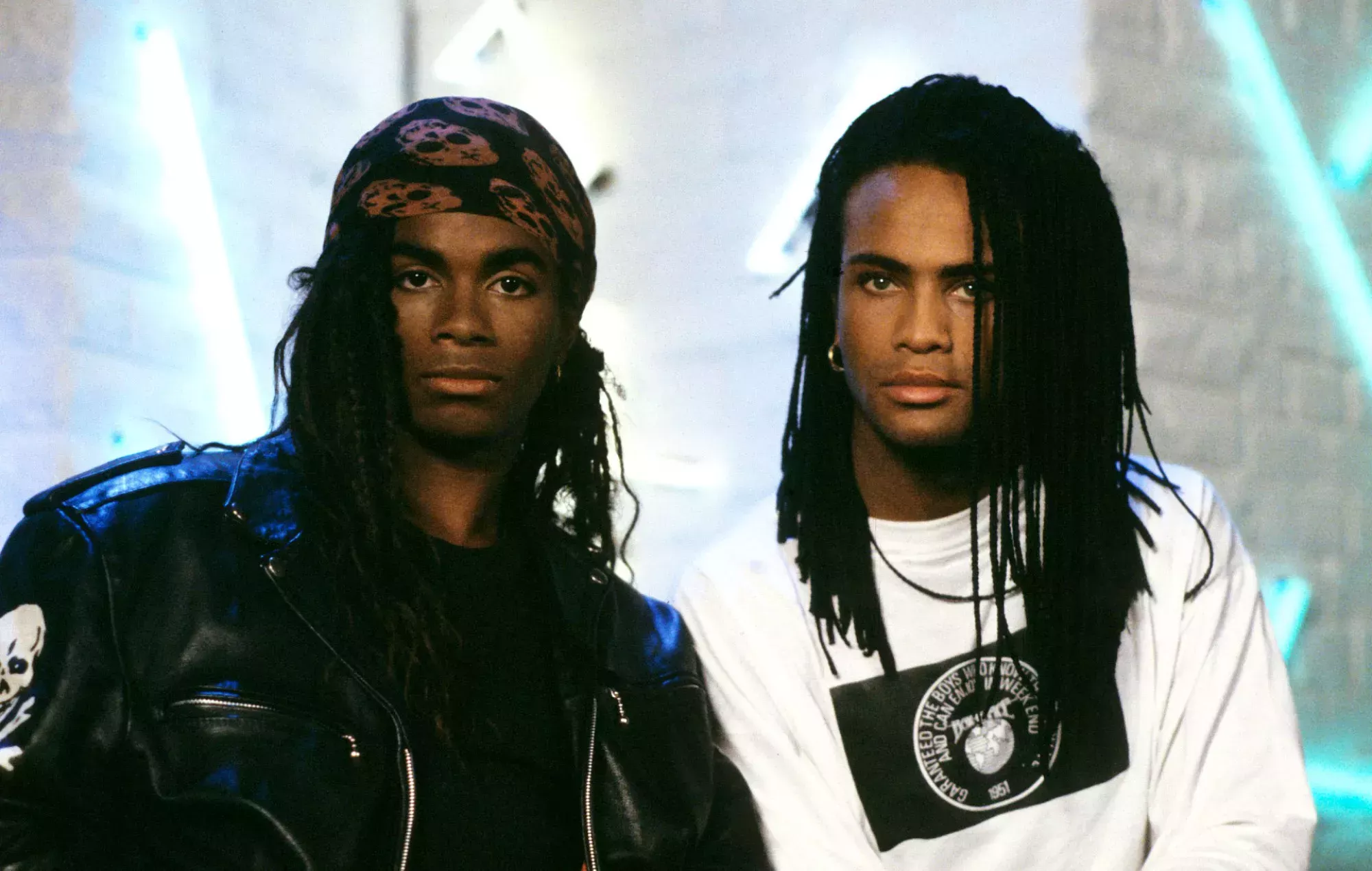 El reparto de la película biográfica de Milli Vanilli se revela en las primeras fotos