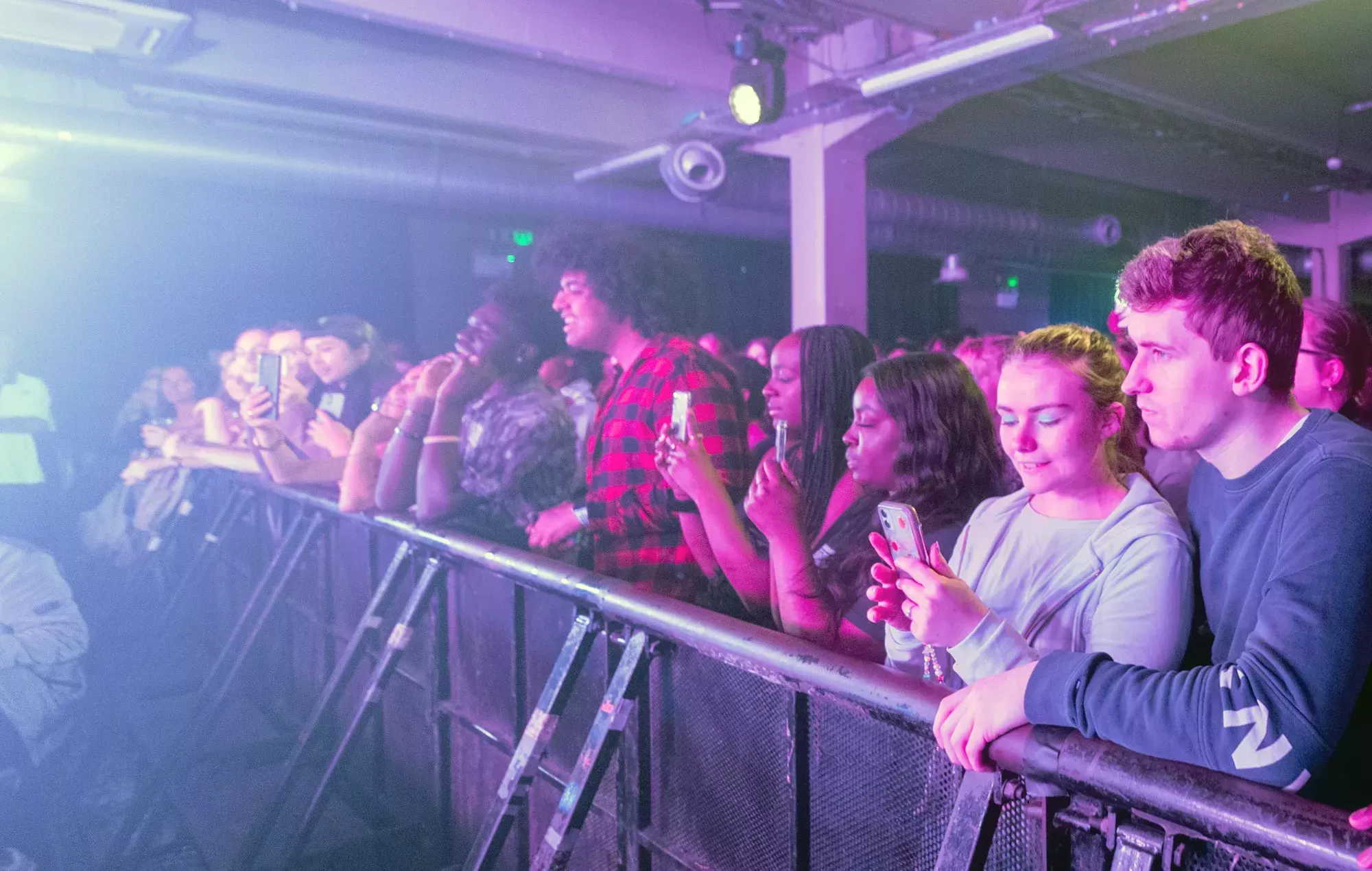 Un local de Glasgow empieza a generar energía a partir de los bailes de los aficionados