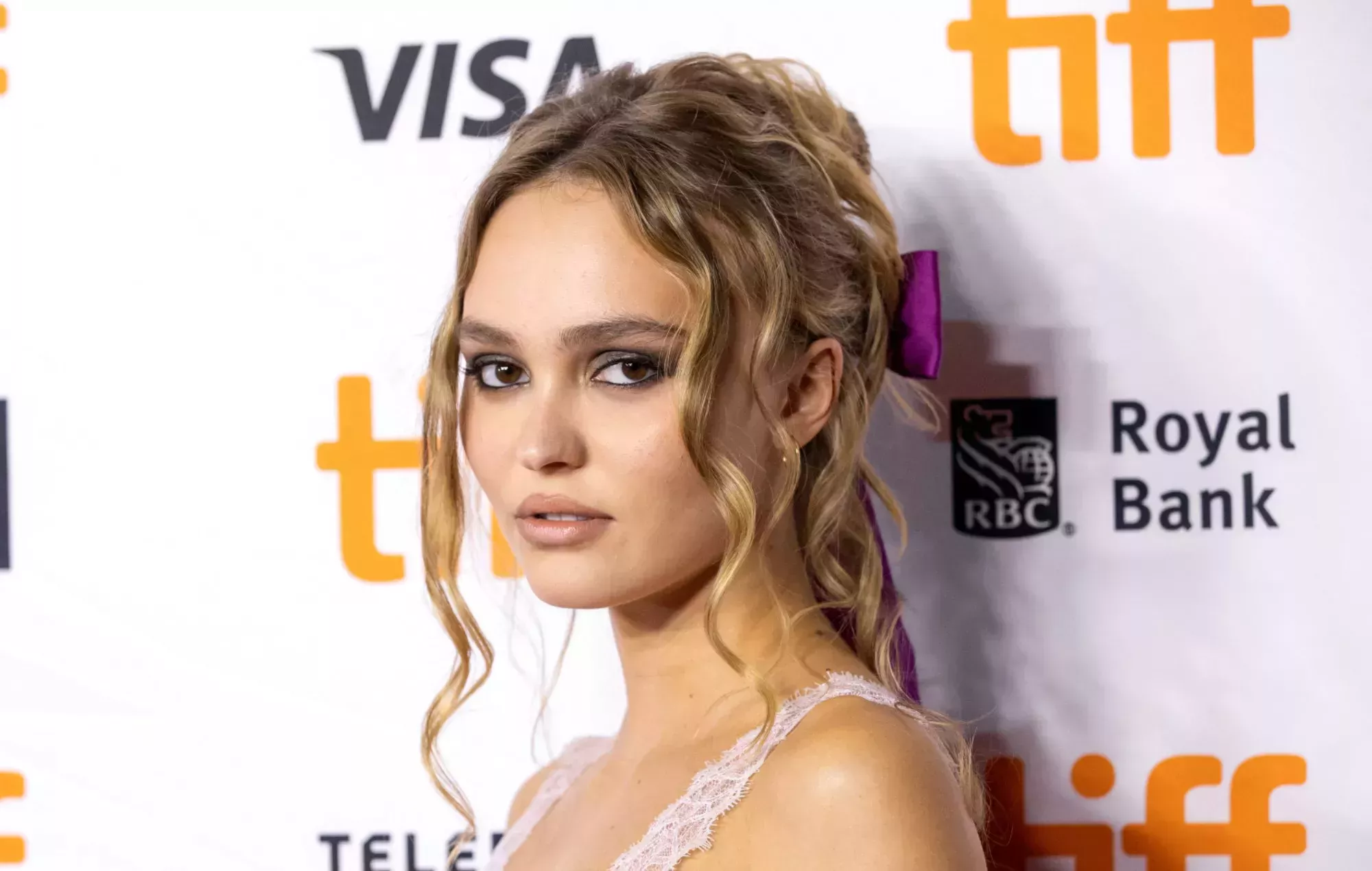 Lily-Rose Depp dice que la etiqueta 