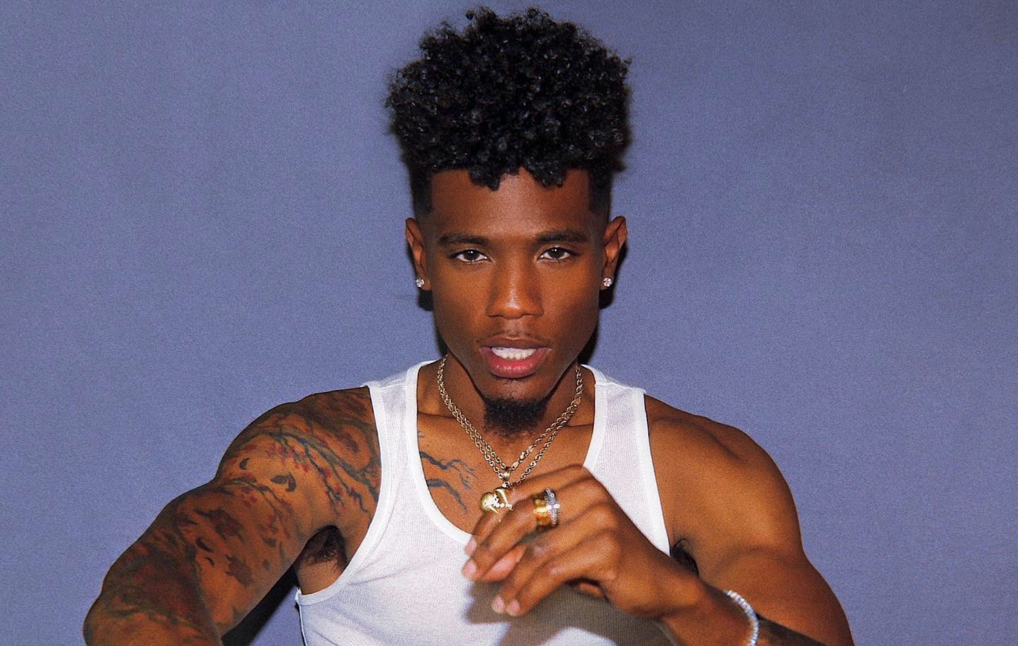 muere-el-cantante-de-r-b-b-smyth-a-los-28-a-os-cultture