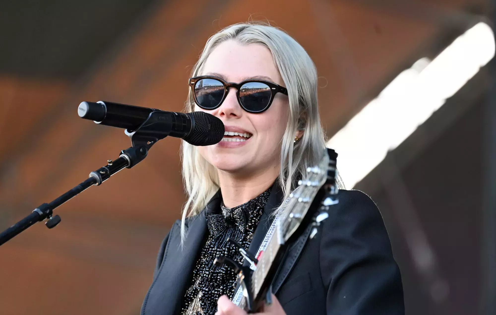 Phoebe Bridgers desestima una demanda por difamación de 3,8 millones de dólares