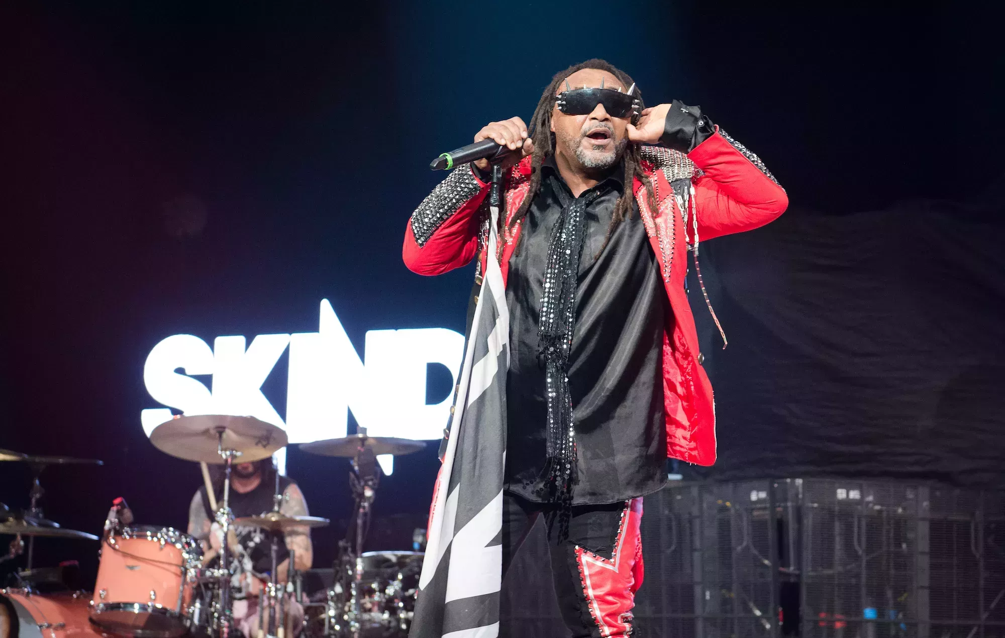 Skindred se convierte en una estrella de TikTok gracias a la moda del baile 