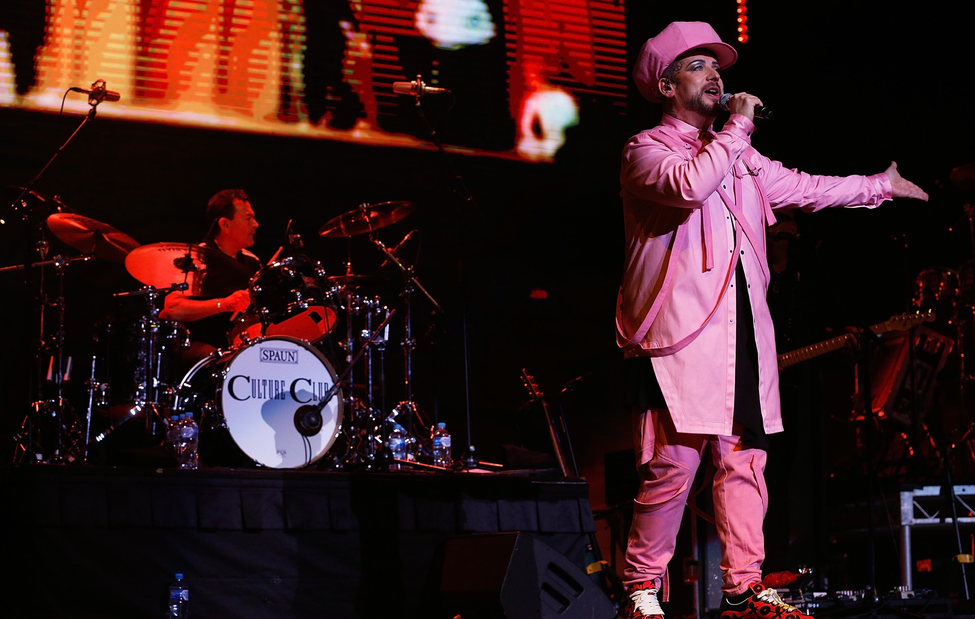 Boy George y sus compañeros de Culture Club pagarán 1,75 millones de libras  al ex batería Jon Moss | Cultture