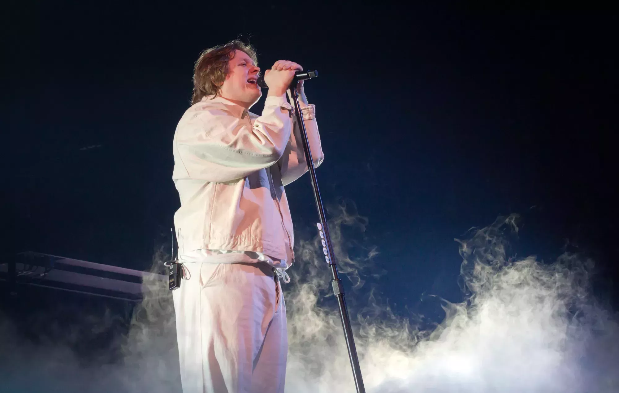 Lewis Capaldi aplaza el resto de su gira europea: 