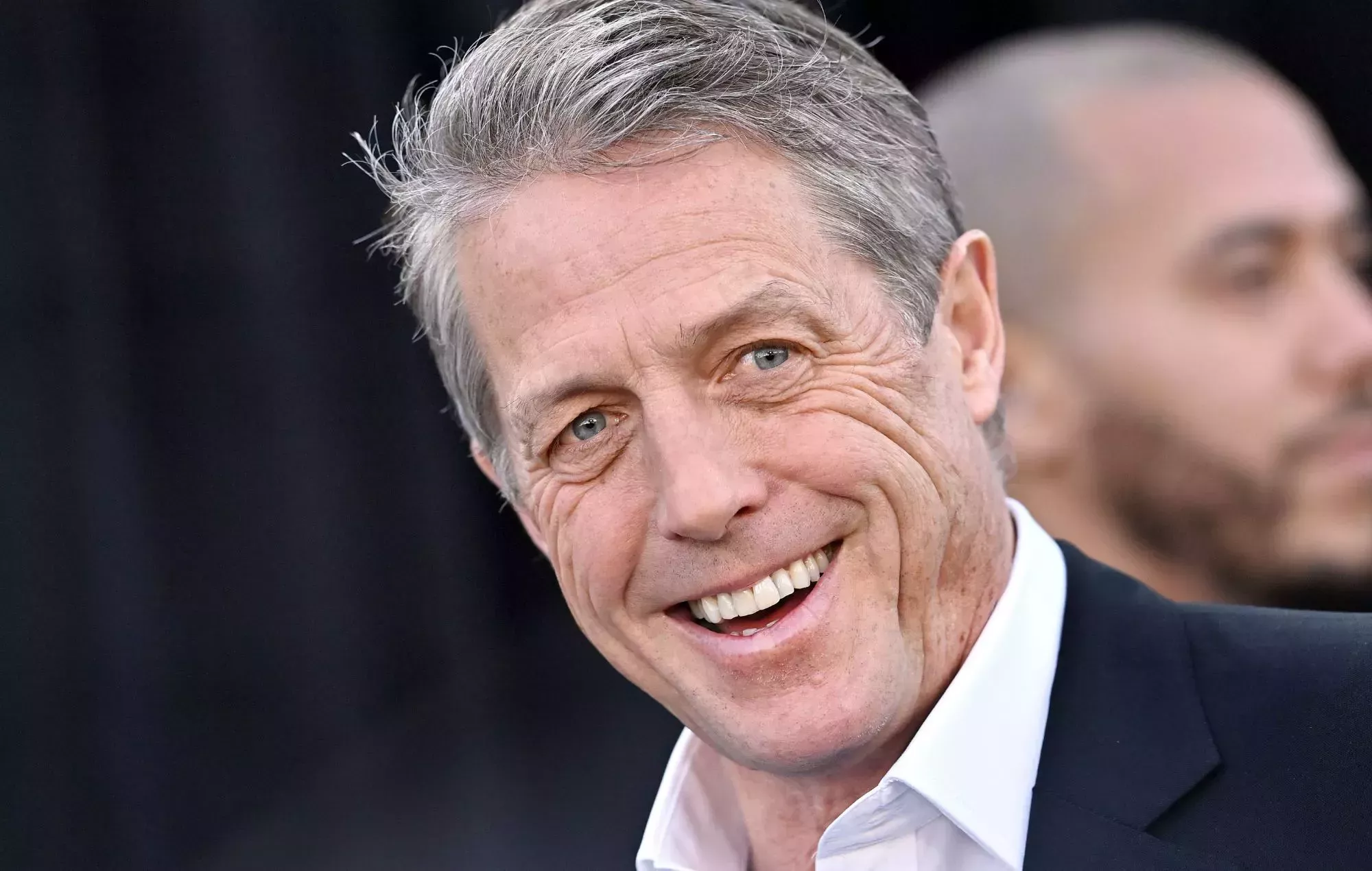 Hugh Grant se convierte en Oompa-Loompa en las nuevas imágenes de 