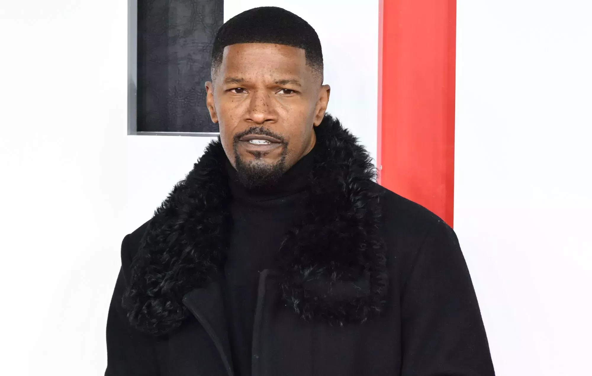 Jamie Foxx hospitalizado tras una 