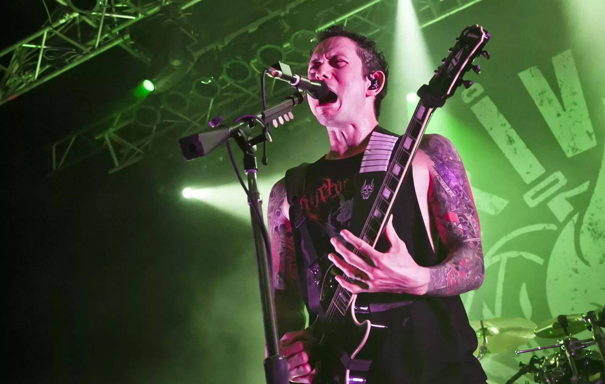 Matt Heafy de Trivium habla de su pasión por 'Call Of Duty' y 'Final Fantasy' en 'Playback'.