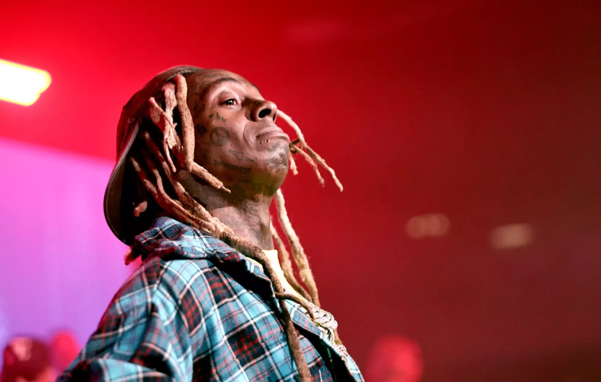 Lil Wayne interrumpe su actuación tras la escasa respuesta del público