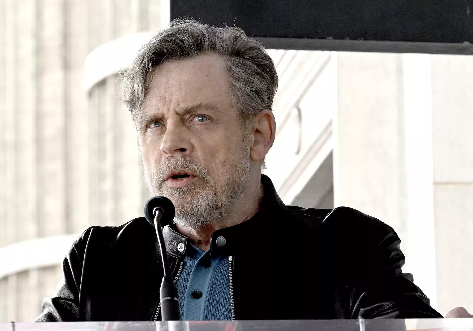 Mark Hamill rinde homenaje a Carrie Fisher en la ceremonia del Paseo de la Fama de Hollywood