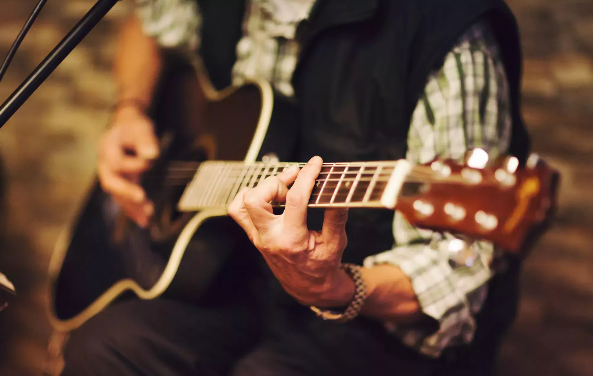 Petición tras obligar el ayuntamiento a un músico a mudarse por