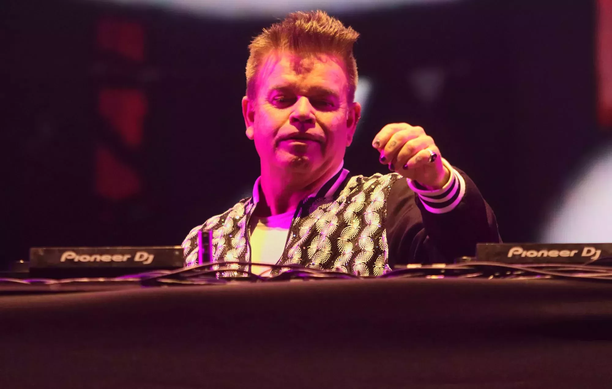 Paul Oakenfold acusado de acoso sexual por su antiguo asistente