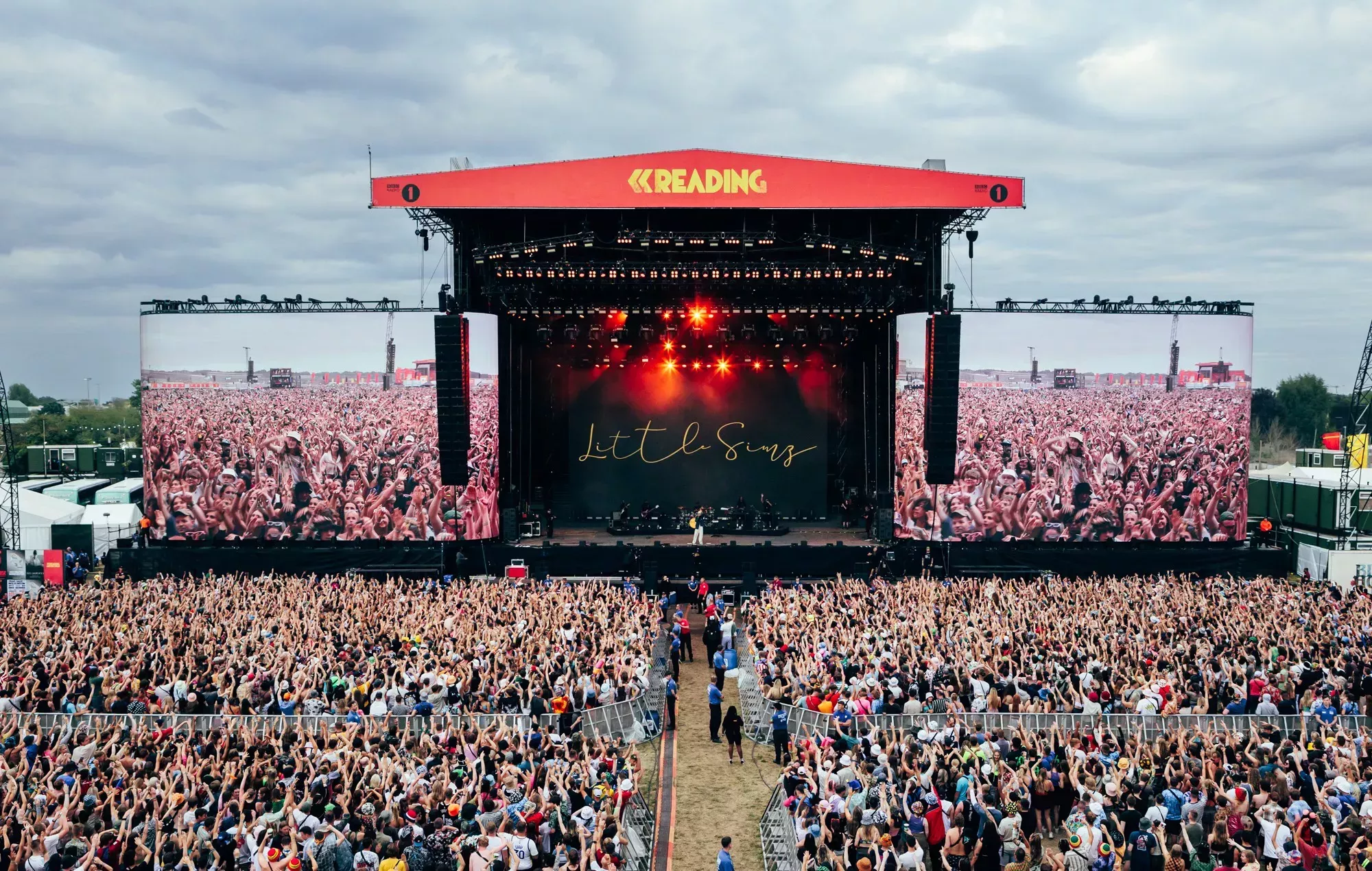 Reading & Leeds 2023 anuncia 27 nombres para el escenario BBC Introducing