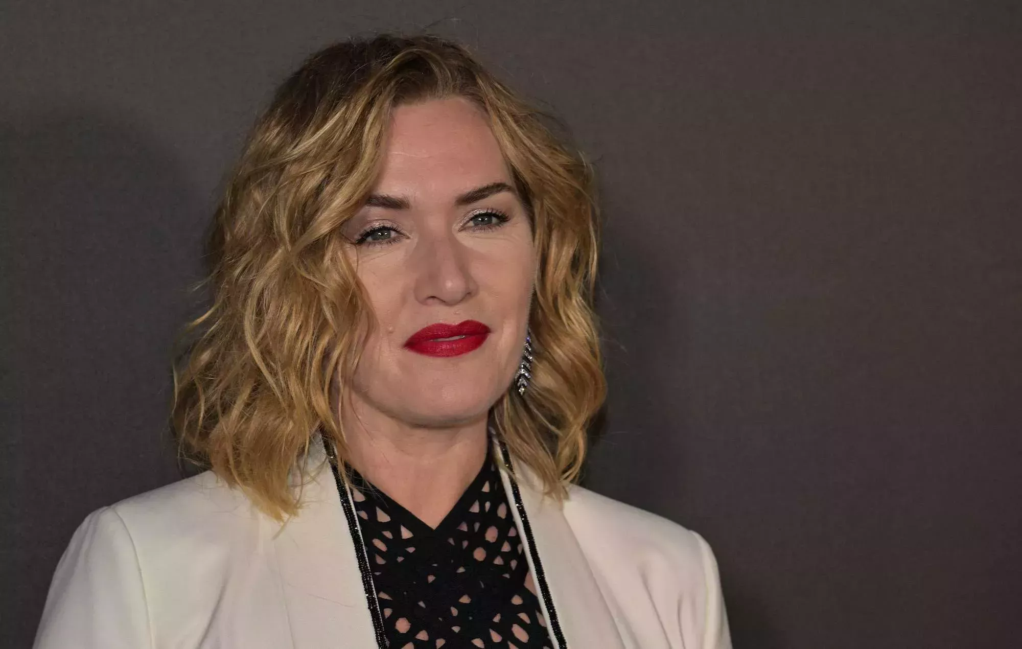 Kate Winslet sorprende a los asistentes al Camp Bestival con la lectura de un libro