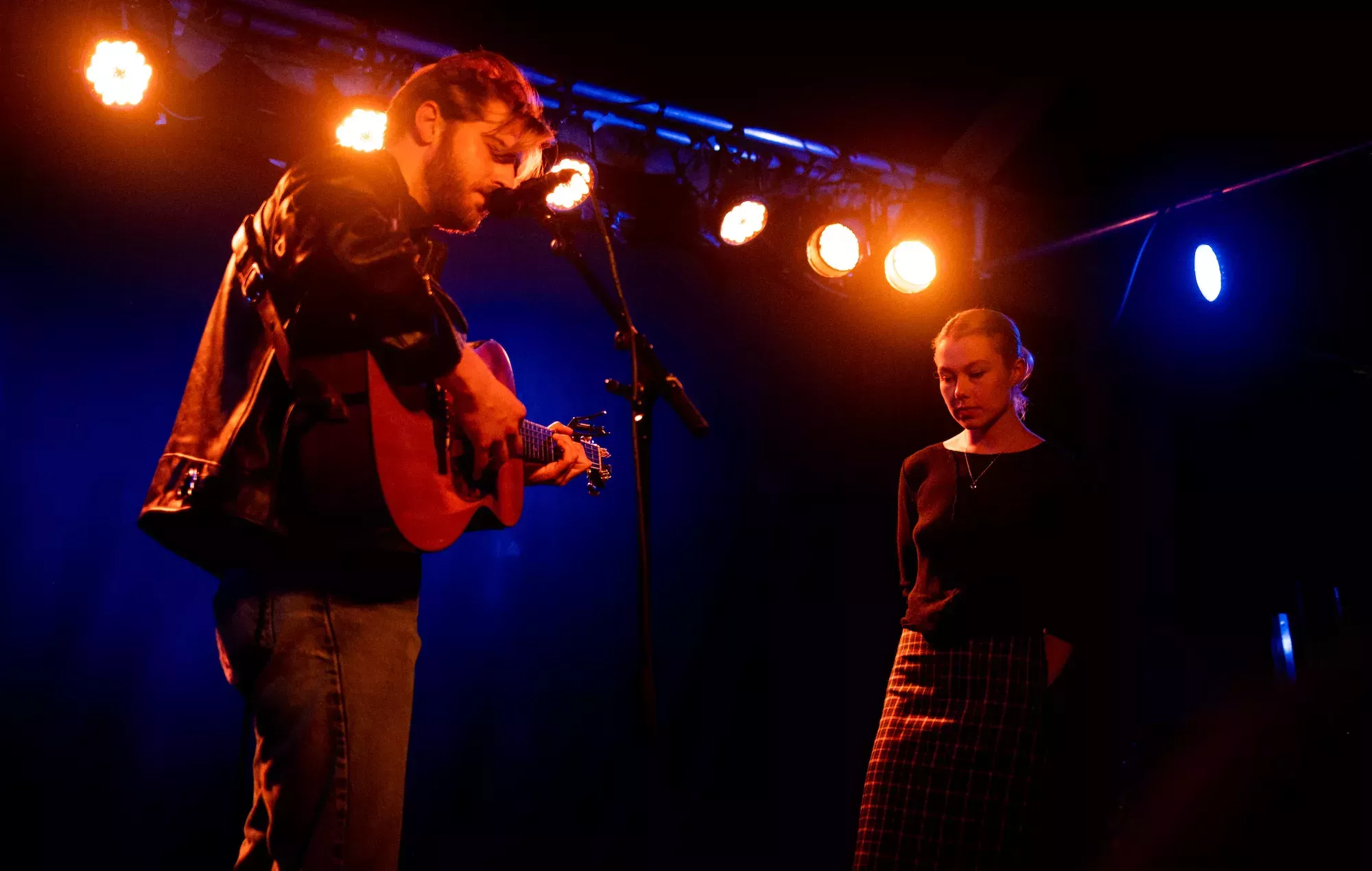 Phoebe Bridgers aparece por sorpresa con Christian Lee Hutson en el spin-off de Øya