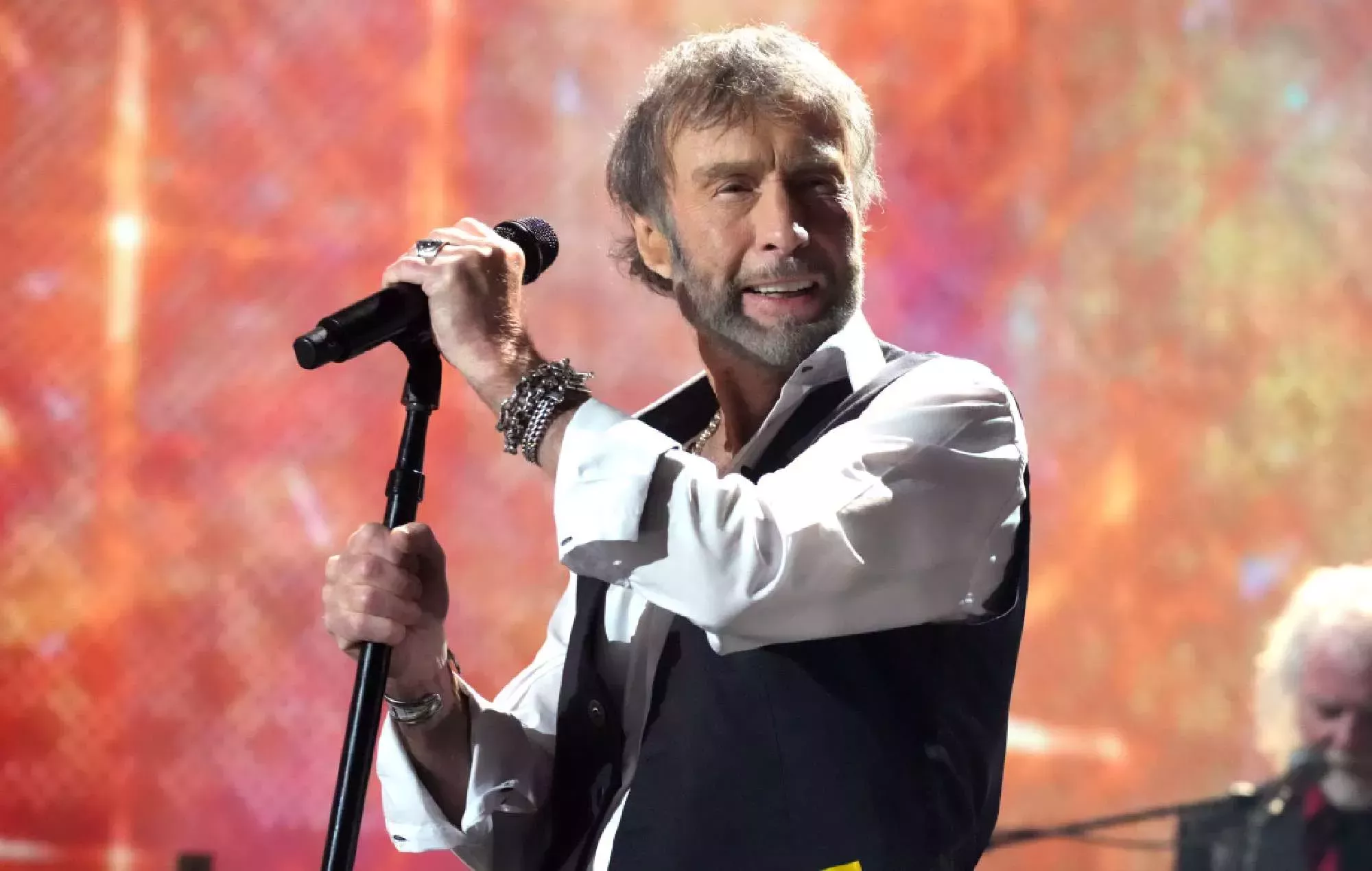 Paul Rodgers habla sobre los derrames cerebrales y la operación quirúrgica que casi le impide cantar