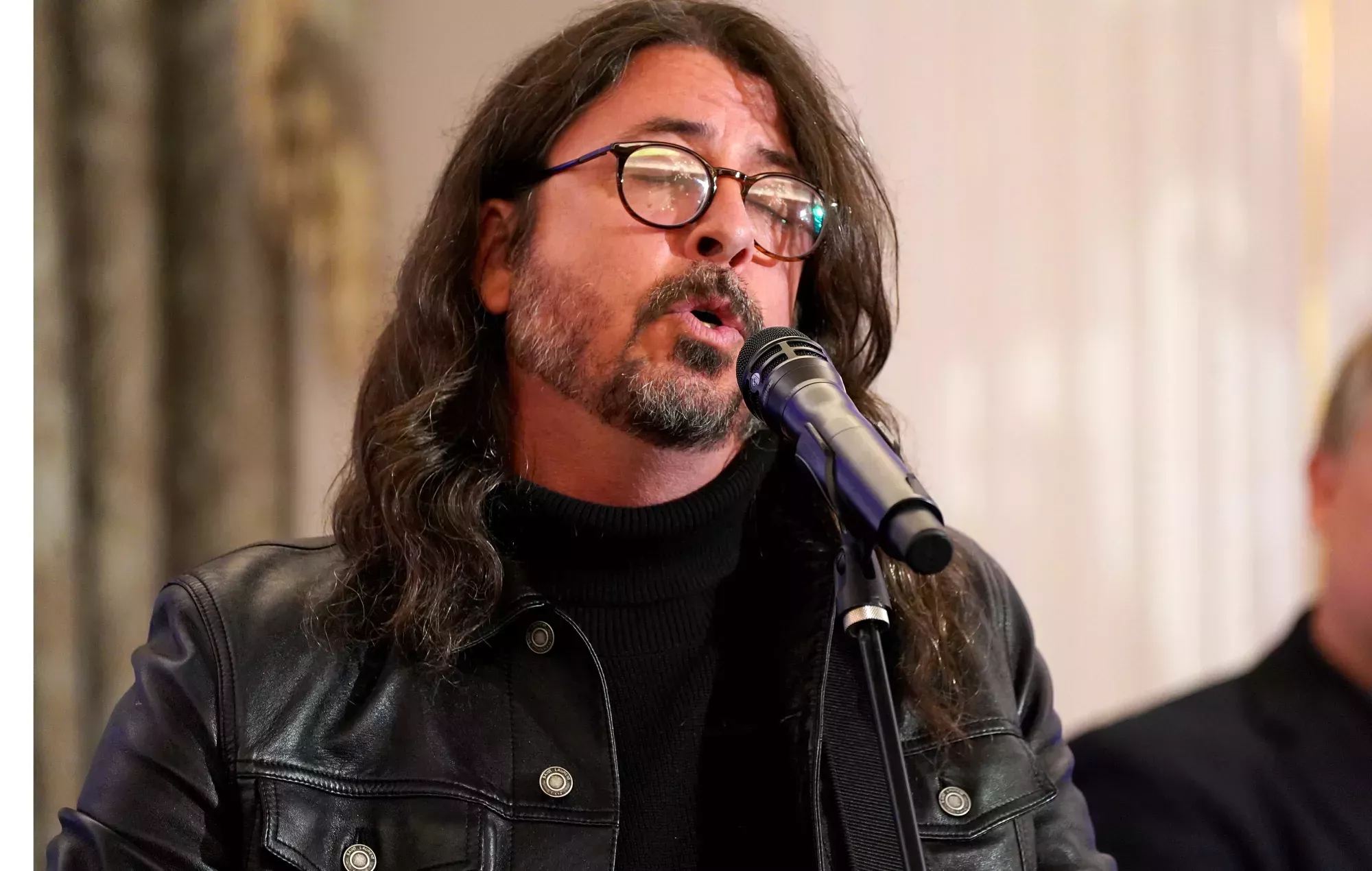 Dave Grohl comparte sus sentimientos sobre si Nirvana se vendió: 