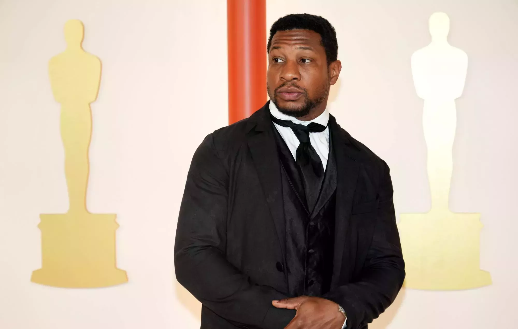 Jonathan Majors: el juez deniega la moción para desestimar el caso de maltrato doméstico contra el actor