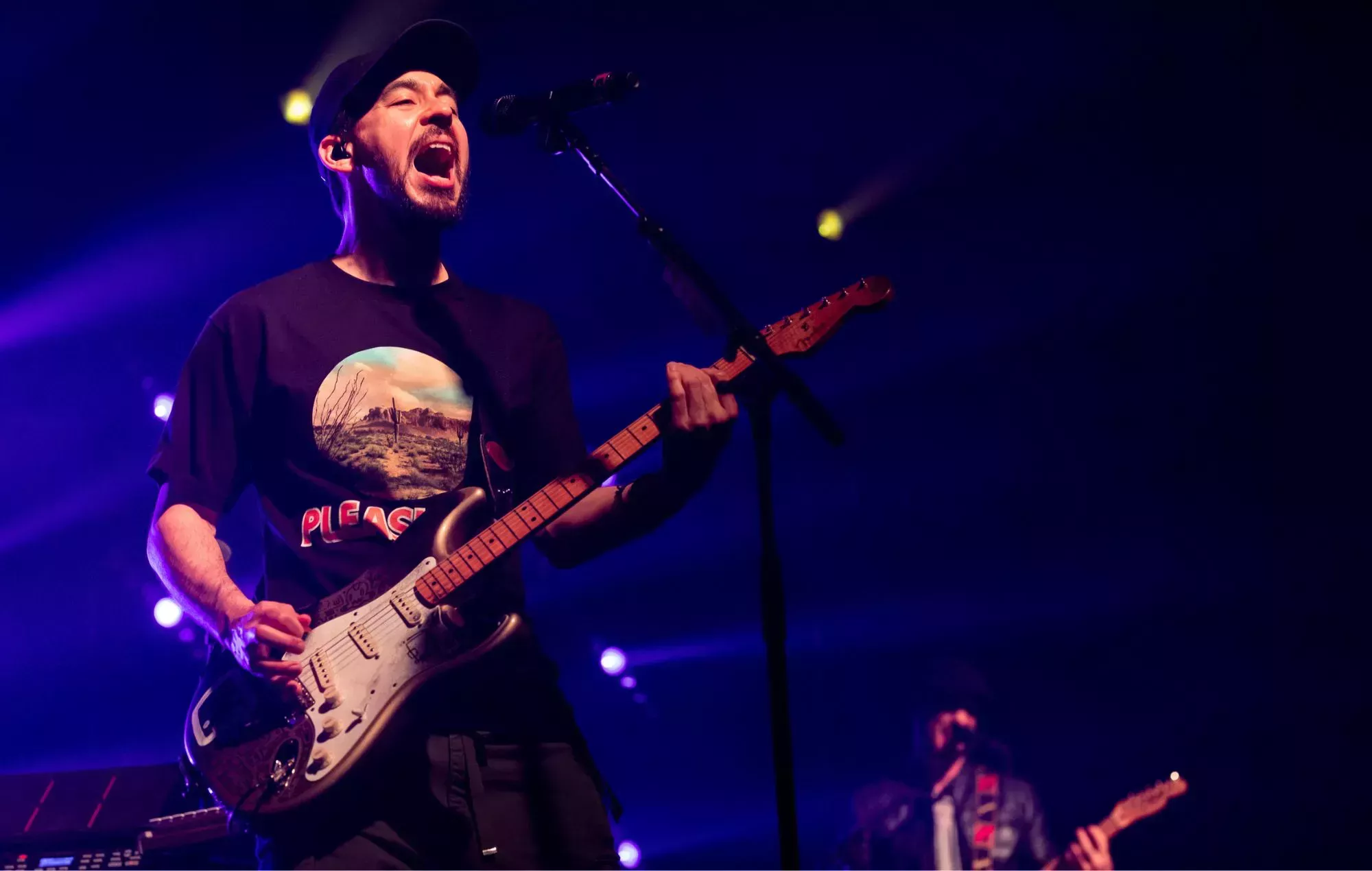 Mike Shinoda habla de su nuevo single 'Already Over': 