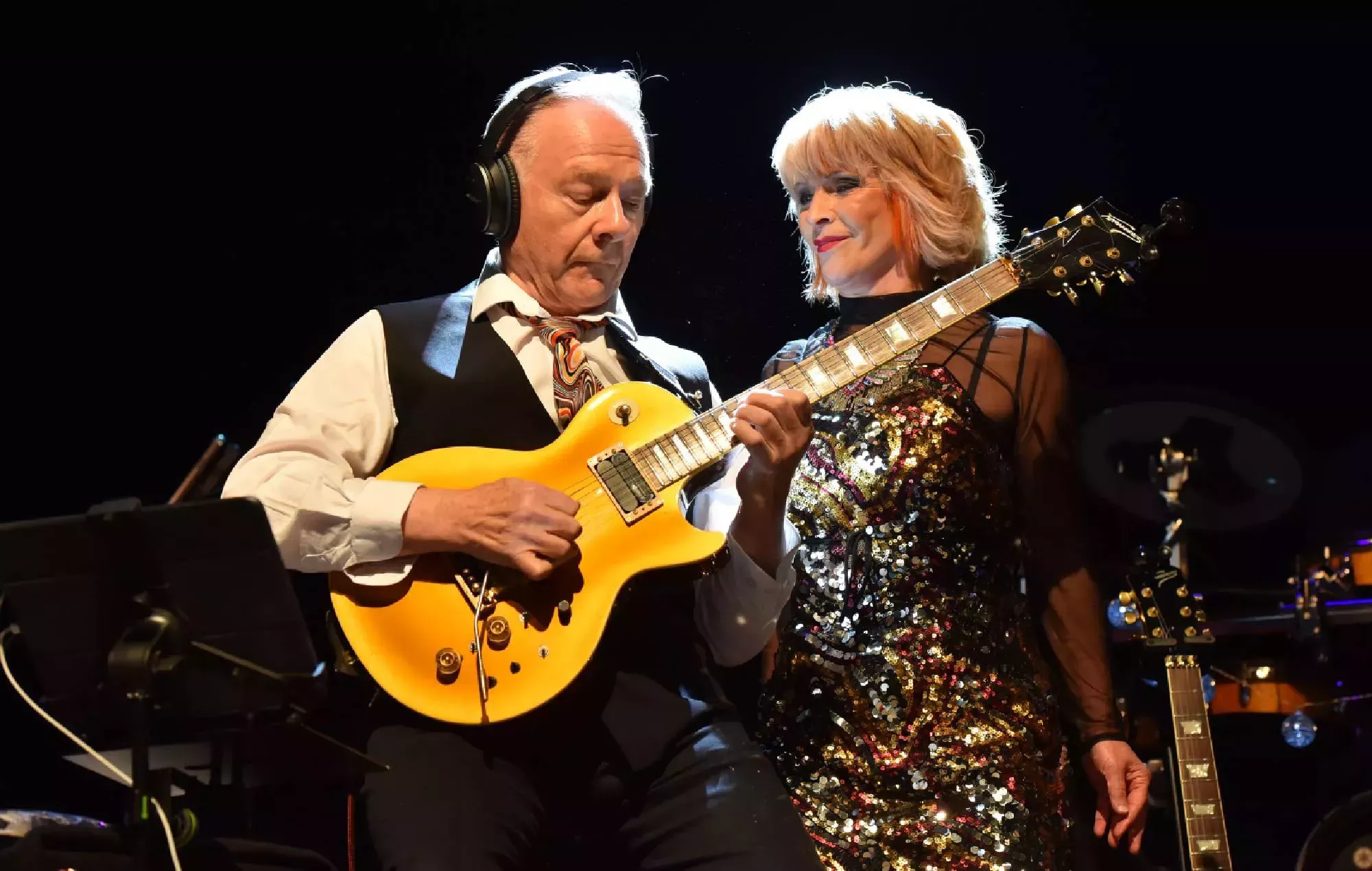 Robert Fripp y Toyah Willcox versionan 