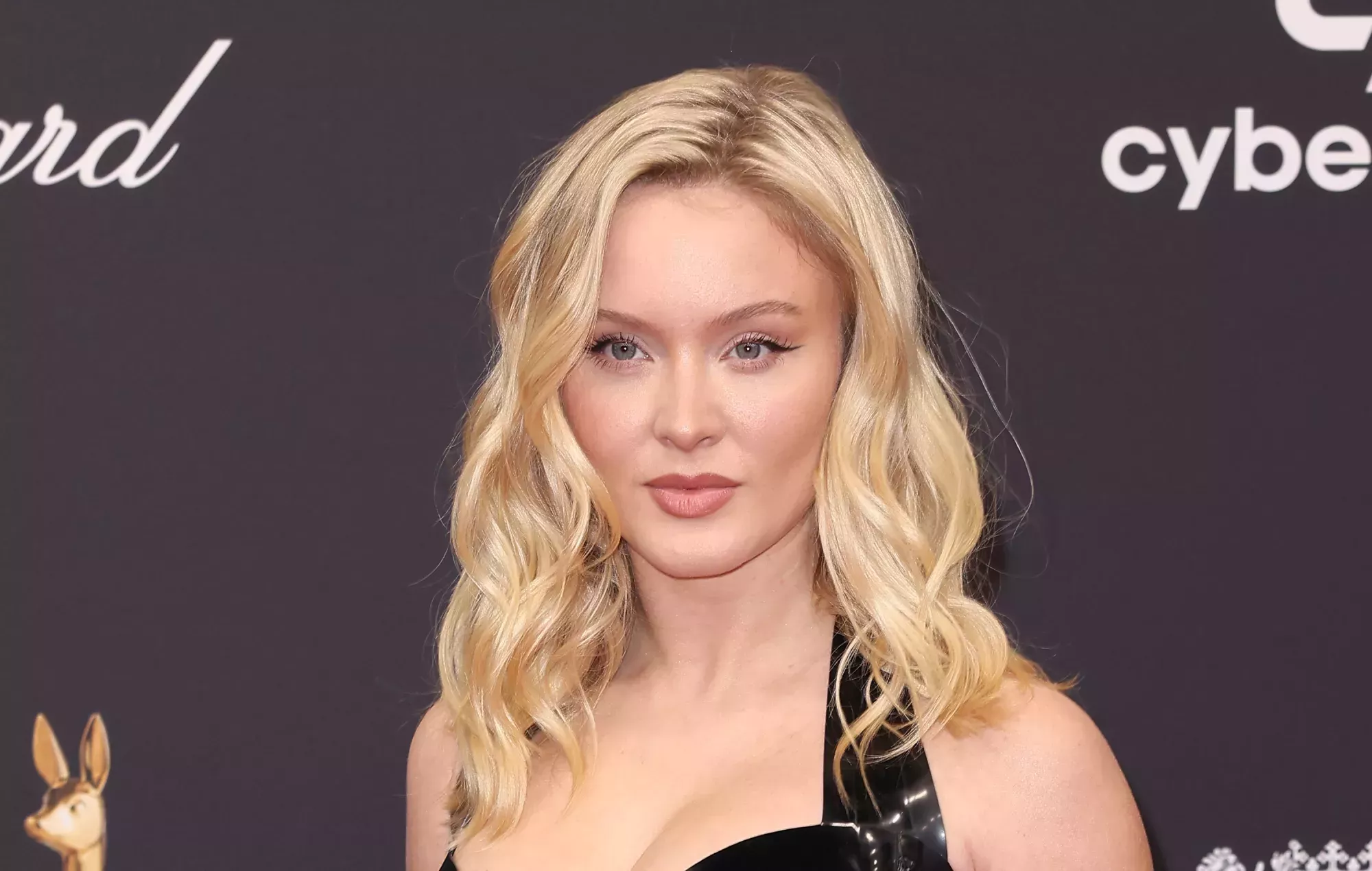 Zara Larsson anuncia el EP festivo 