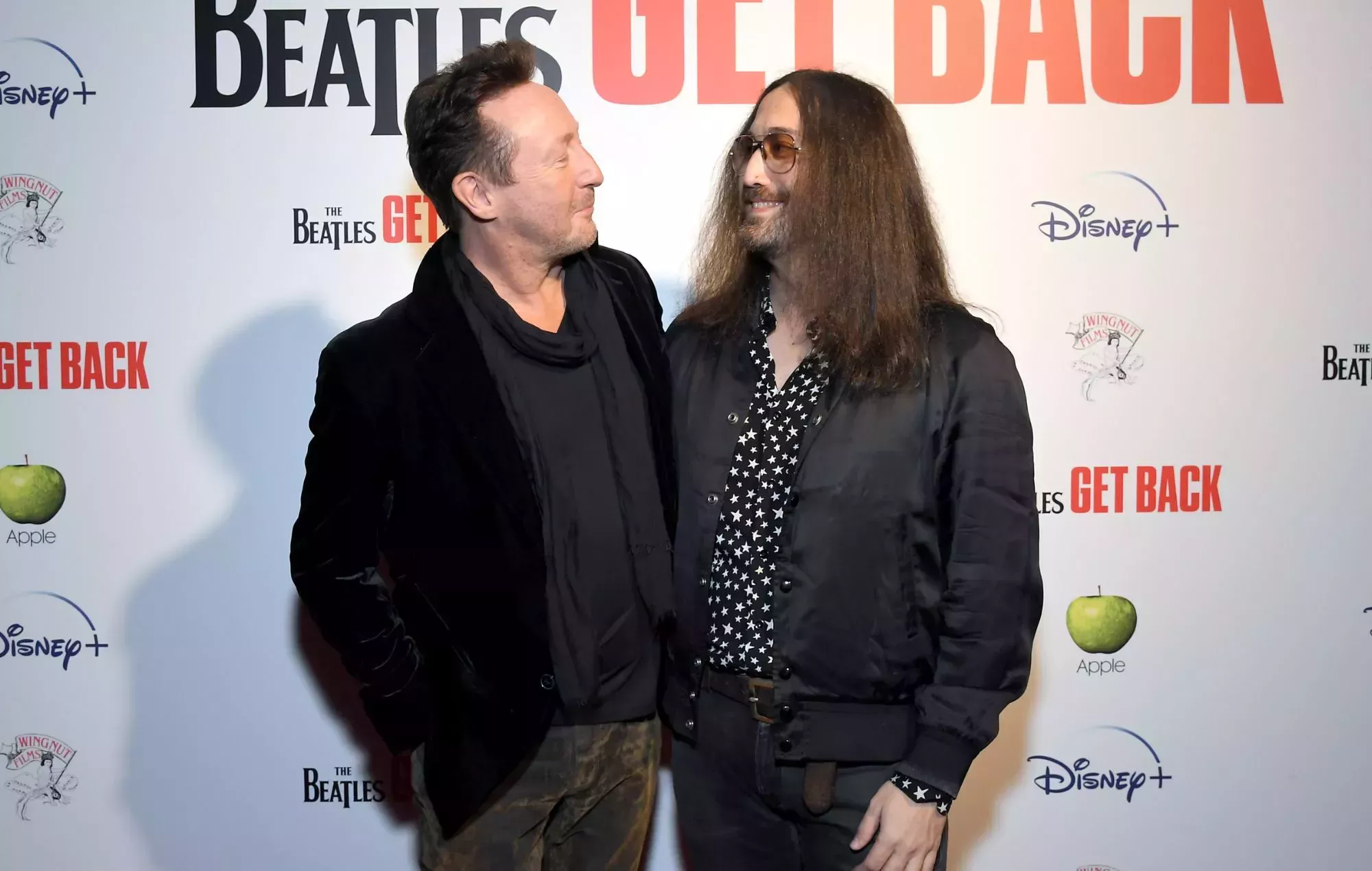 Julian Lennon dice que la supuesta enemistad con su hermano Sean es 