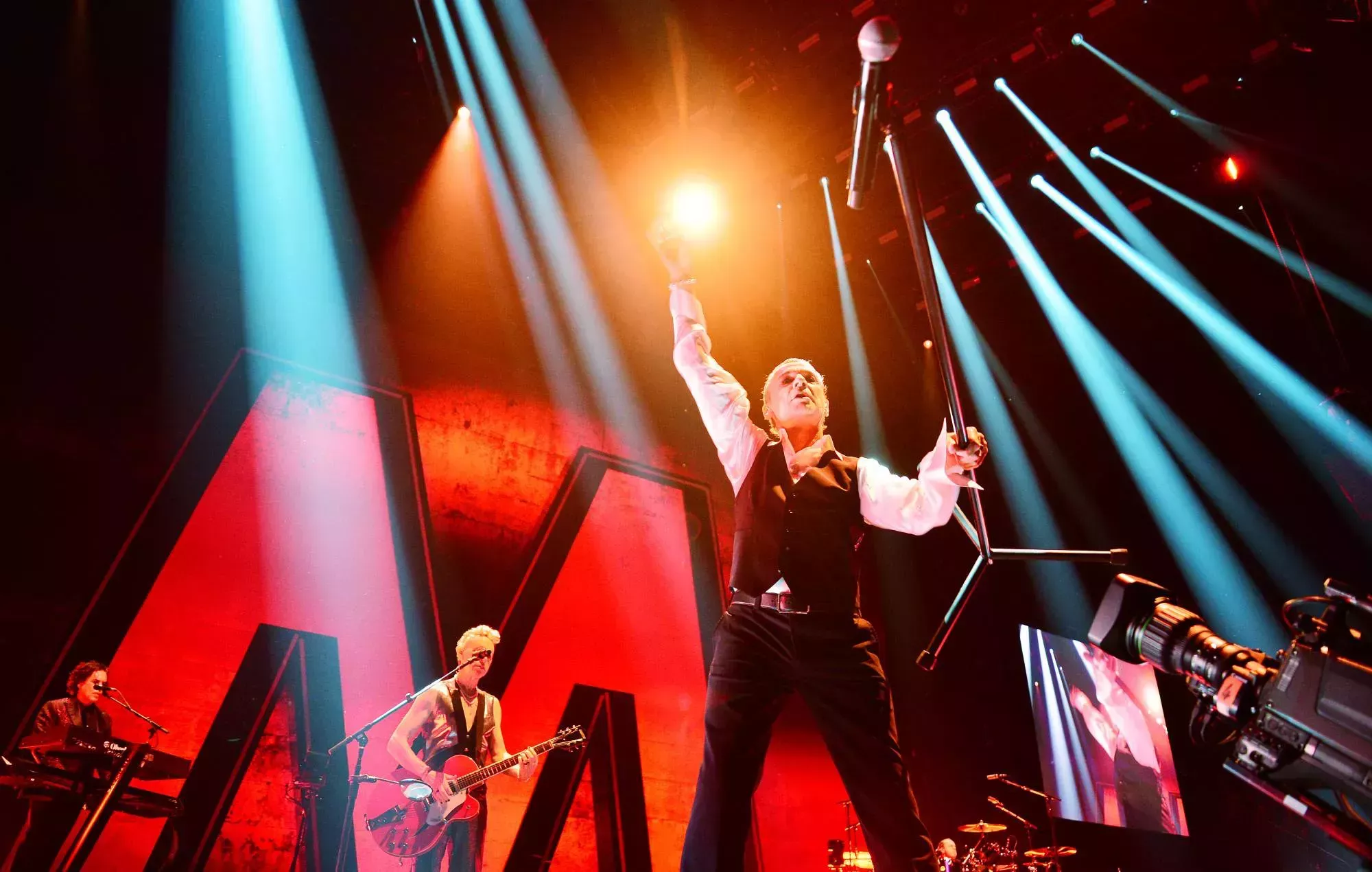 Depeche Mode inicia su gira 2024 por el Reino Unido y Europa con un