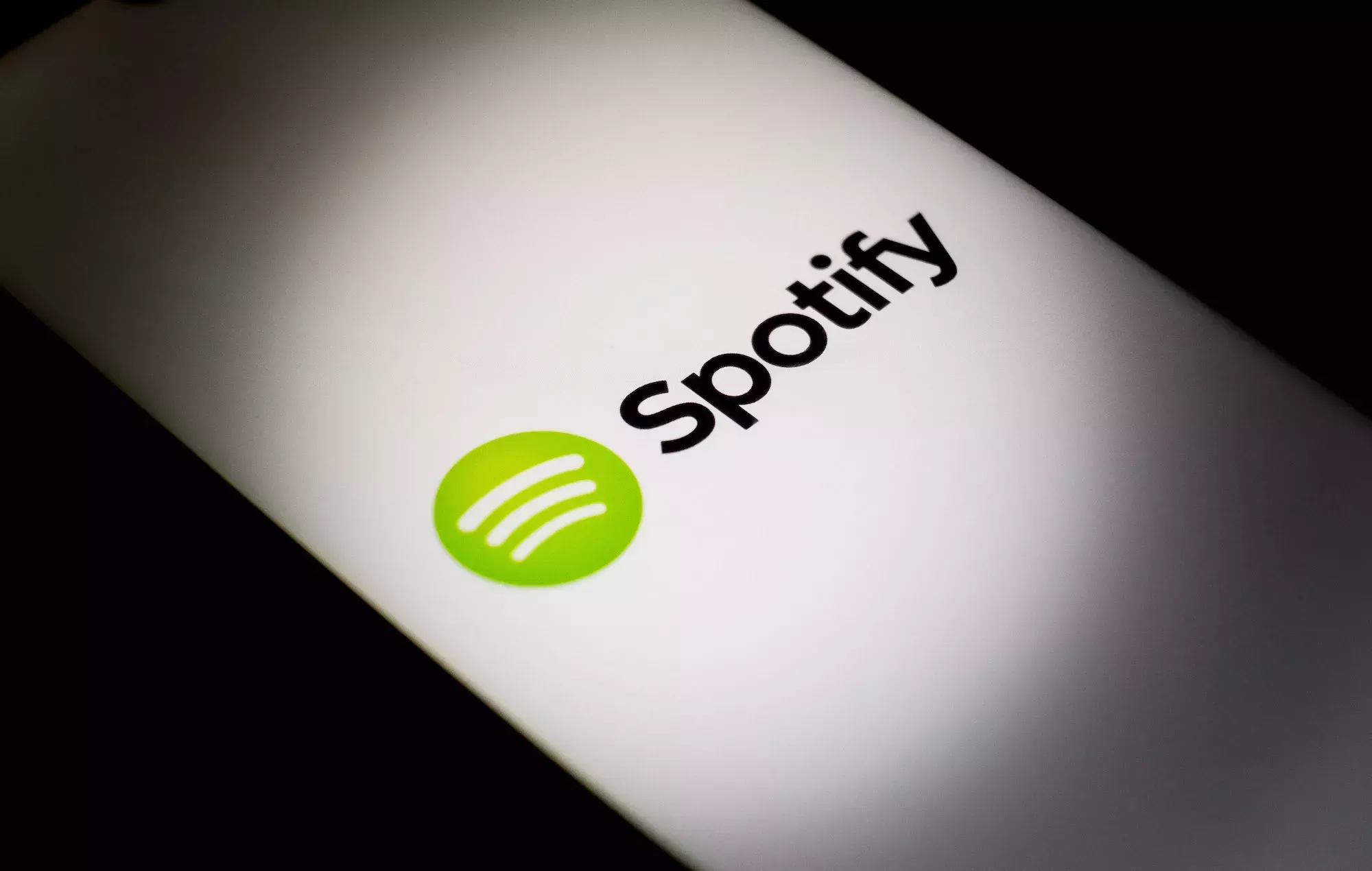 Spotify denuncia los 