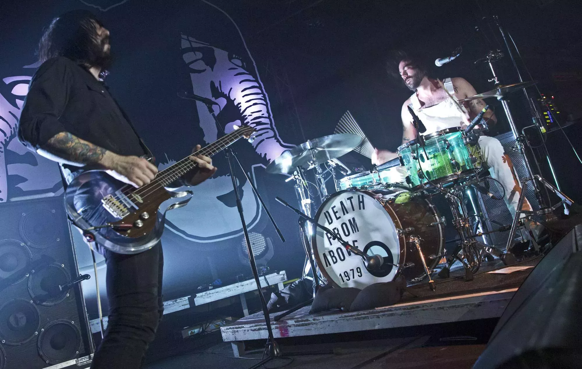 Death From Above 1979 anuncia la gira del 20 aniversario de 'You're A Woman, I'm A Machine' por el Reino Unido para el verano de 2024