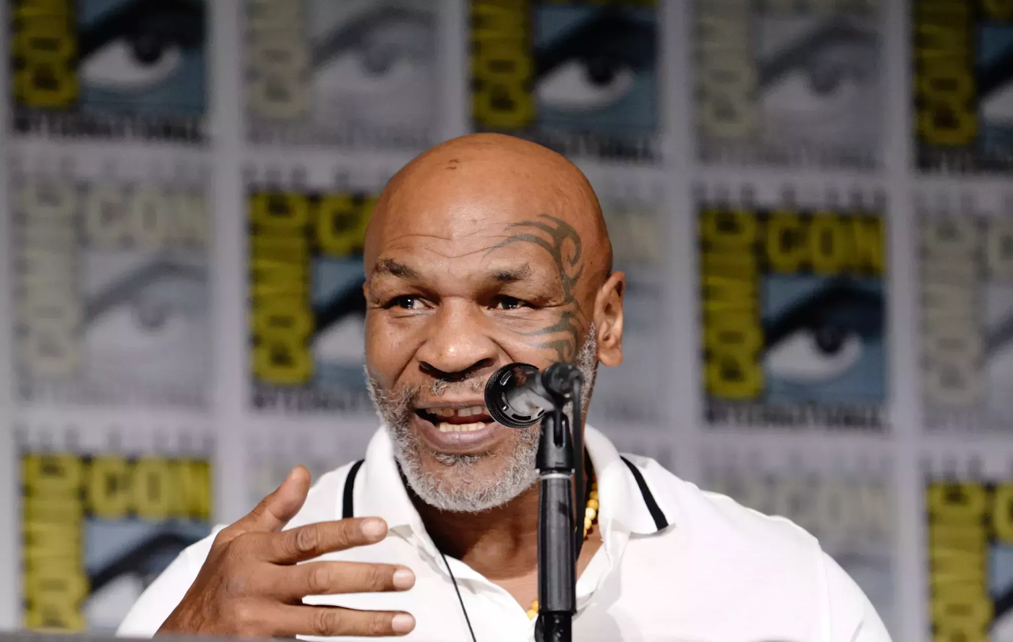 Mike Tyson se interpreta a sí mismo en una nueva película de superhéroes